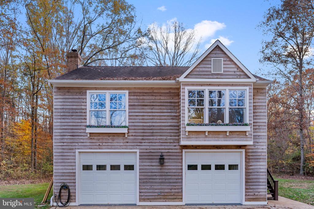 10114 Fairview Rd