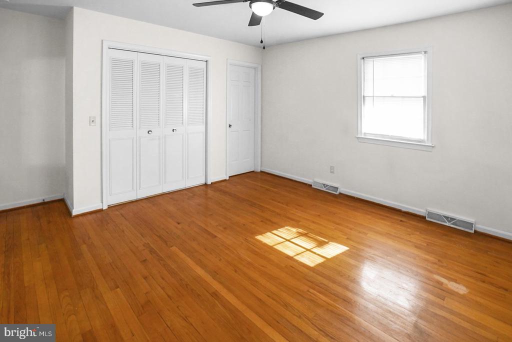 12011 Wheaton Rd