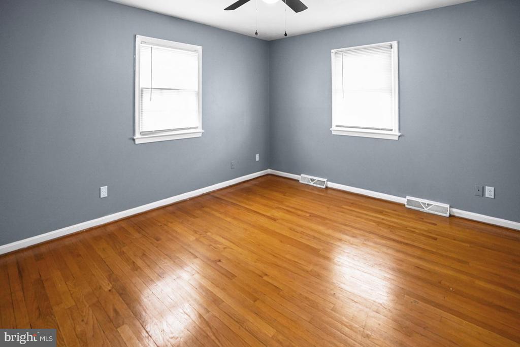 12011 Wheaton Rd