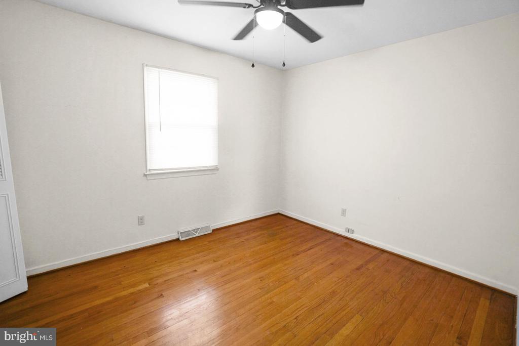 12011 Wheaton Rd