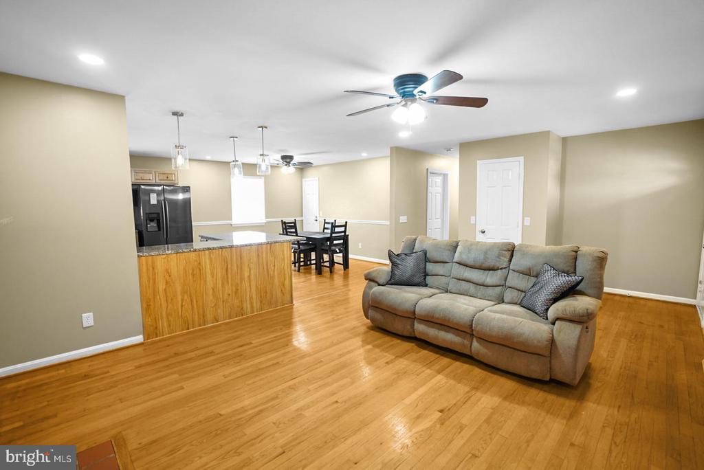 12011 Wheaton Rd