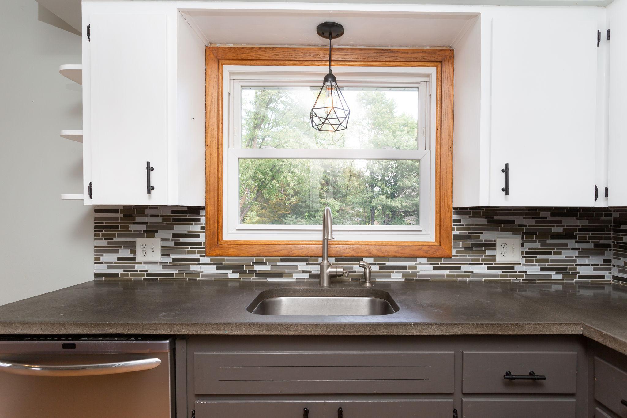 1115 Saint Croix Street N