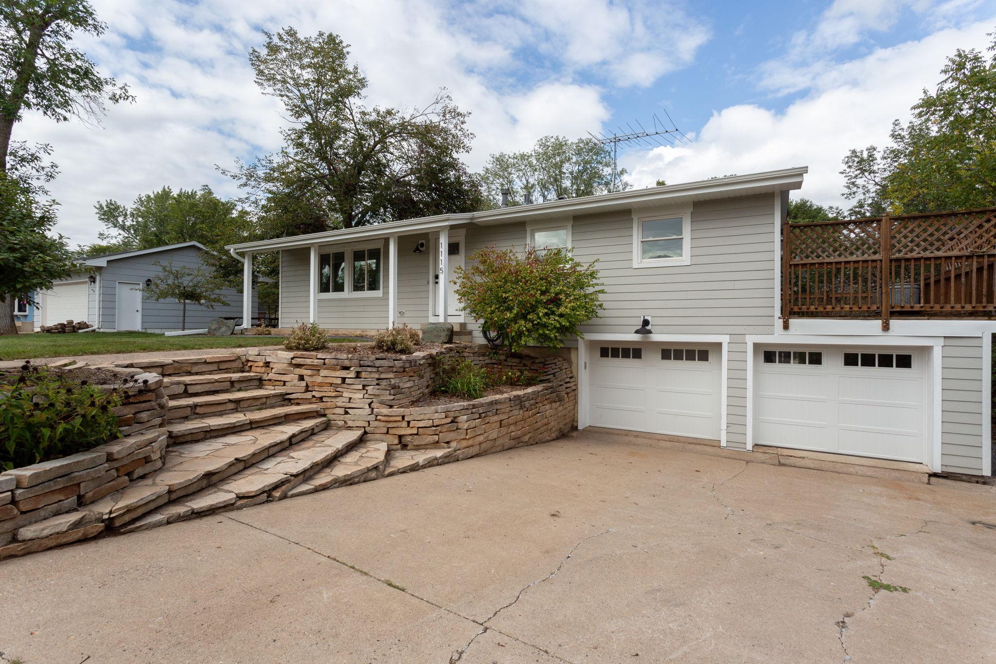 1115 Saint Croix Street N