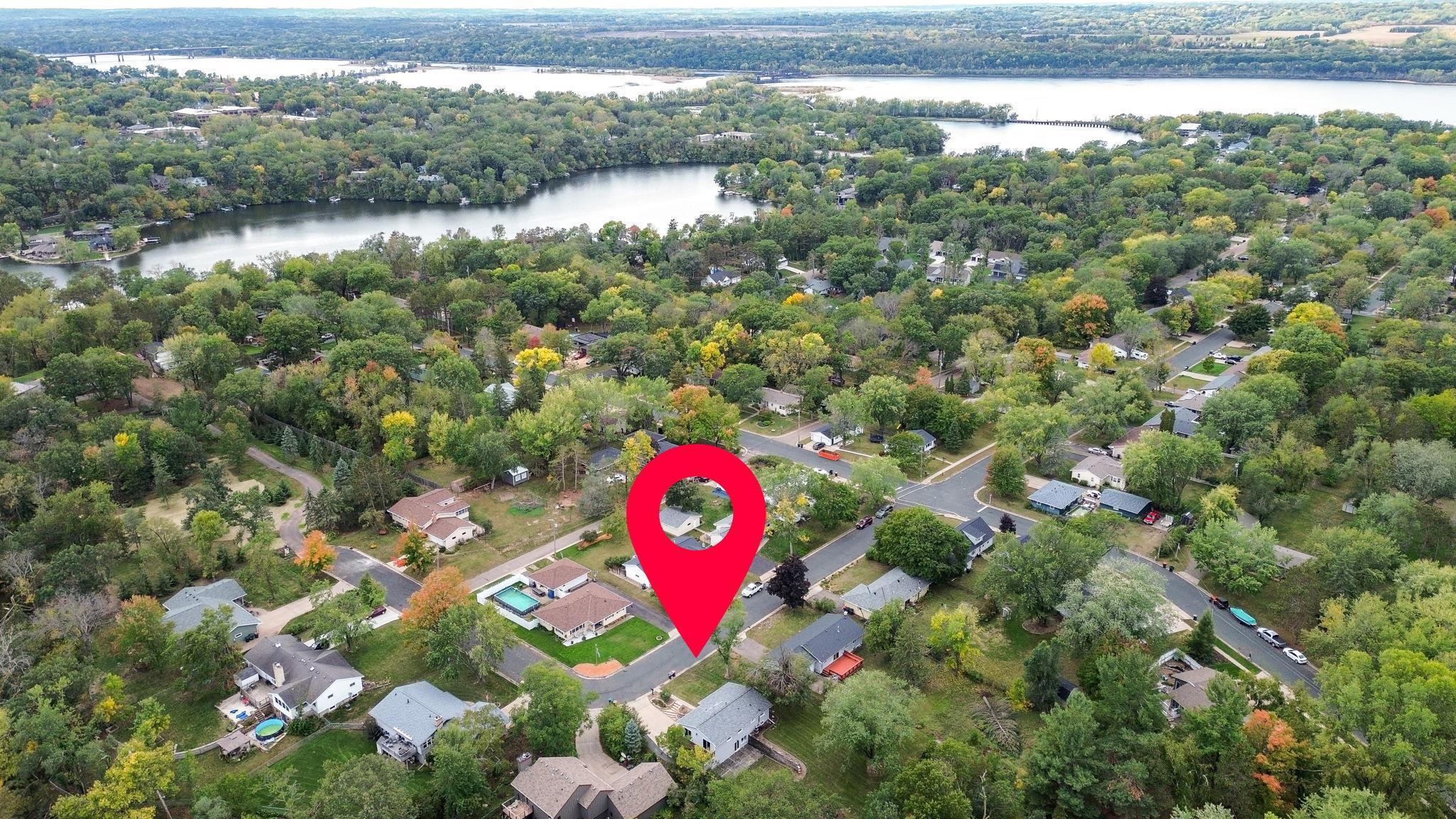 1115 Saint Croix Street N