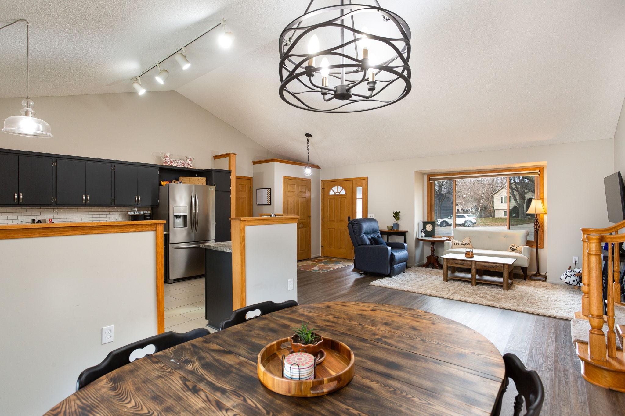 1811 Park Ridge Circle