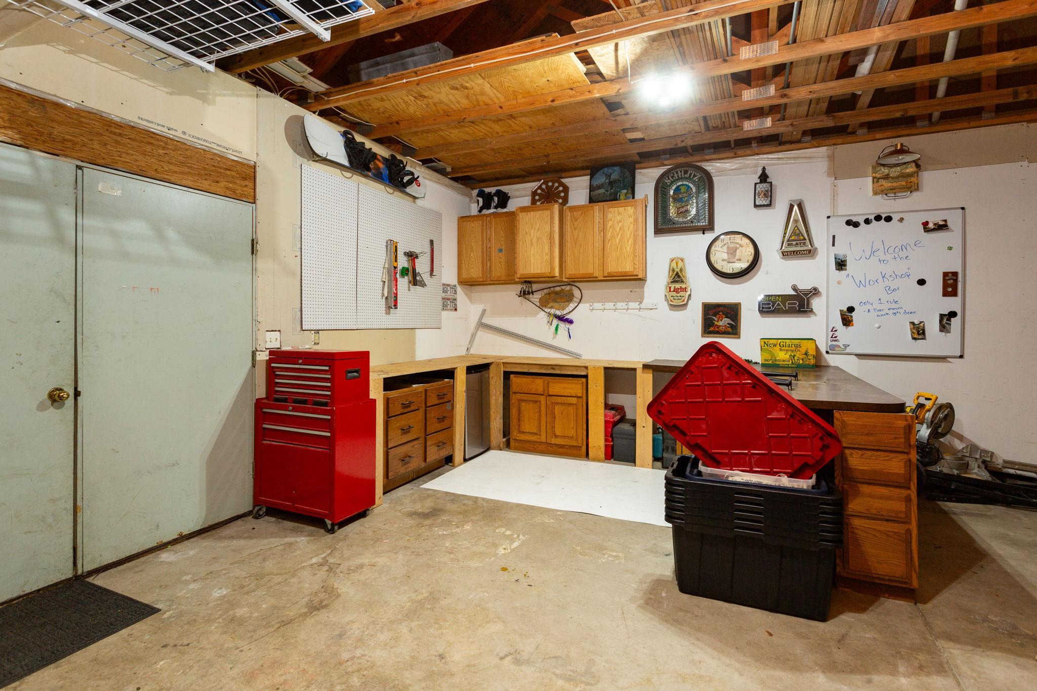 1811 Park Ridge Circle