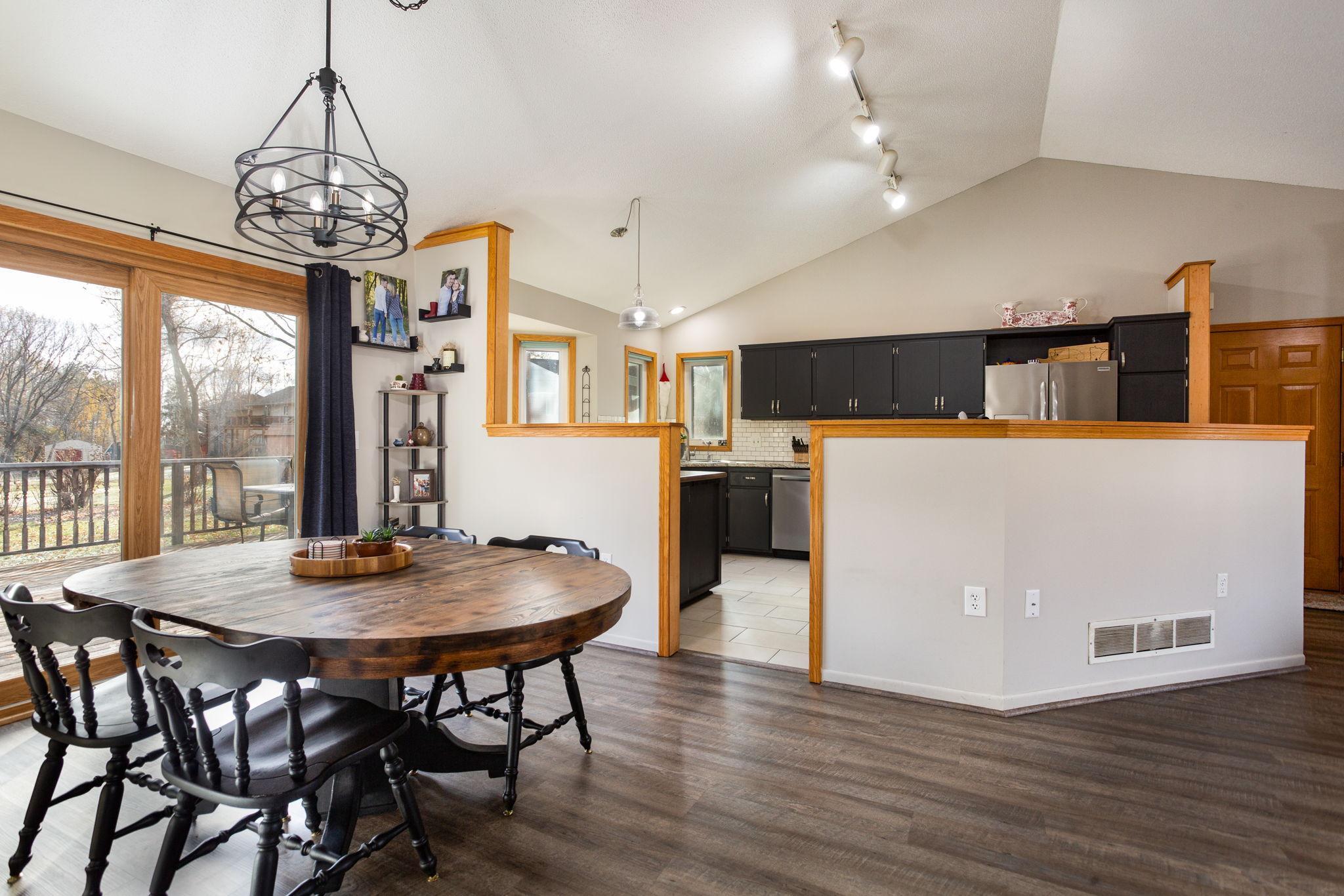 1811 Park Ridge Circle