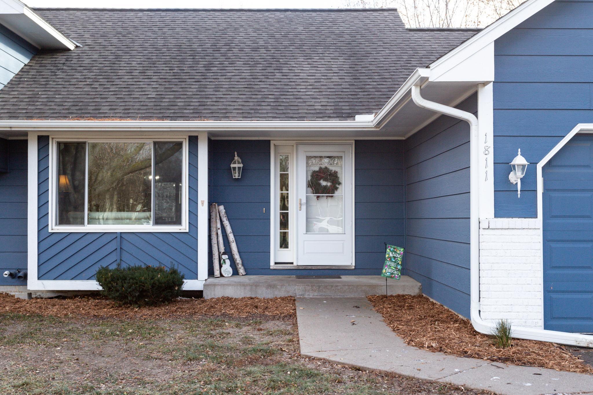 1811 Park Ridge Circle