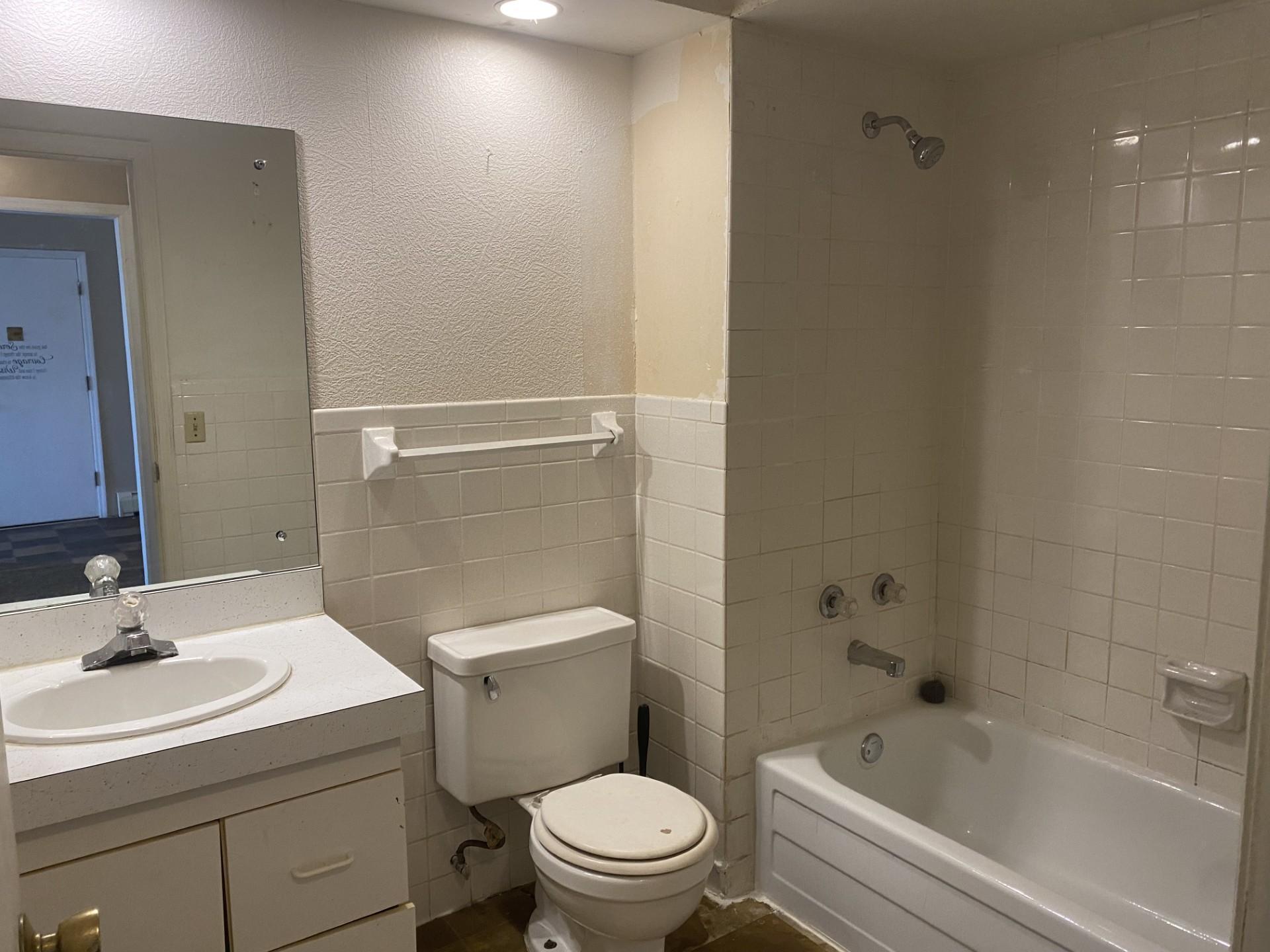 737 11th Street S Unit: 12