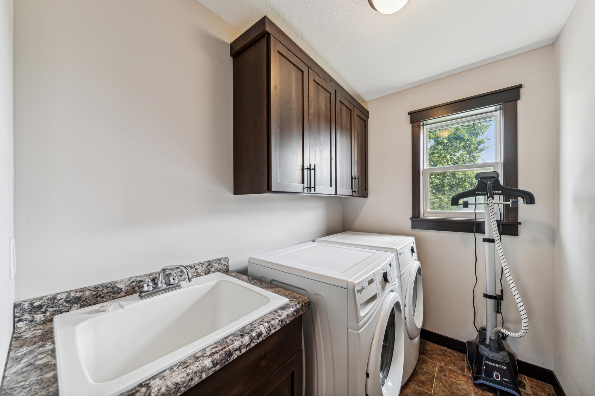 210 Glenmeadow Street