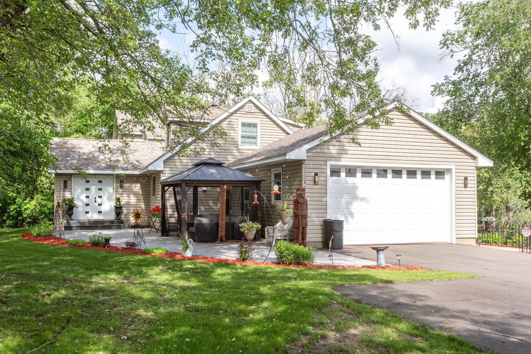2172 Goose Lake Road