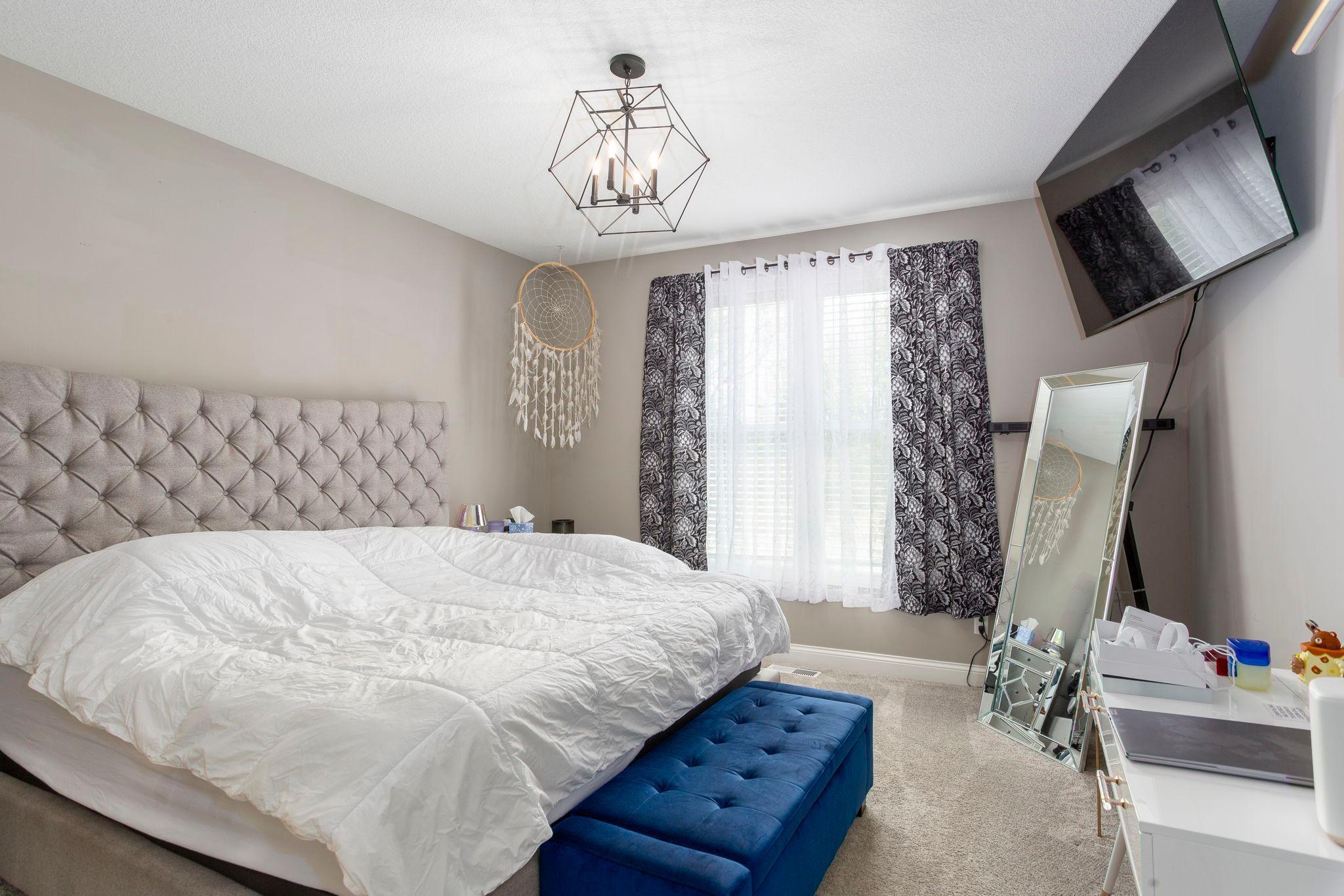 1588 Southpoint Drive