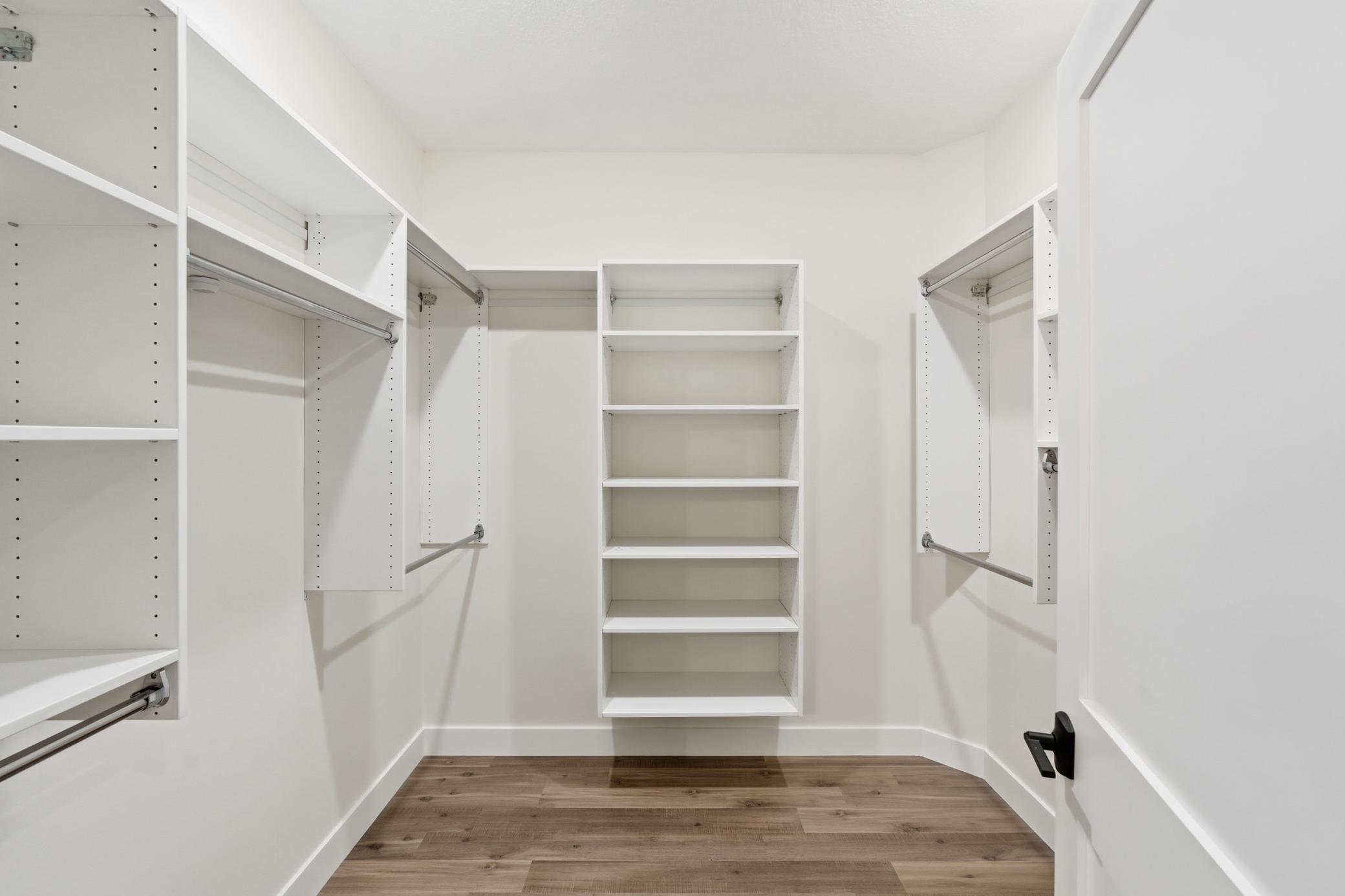 2310 Simply Living Lane