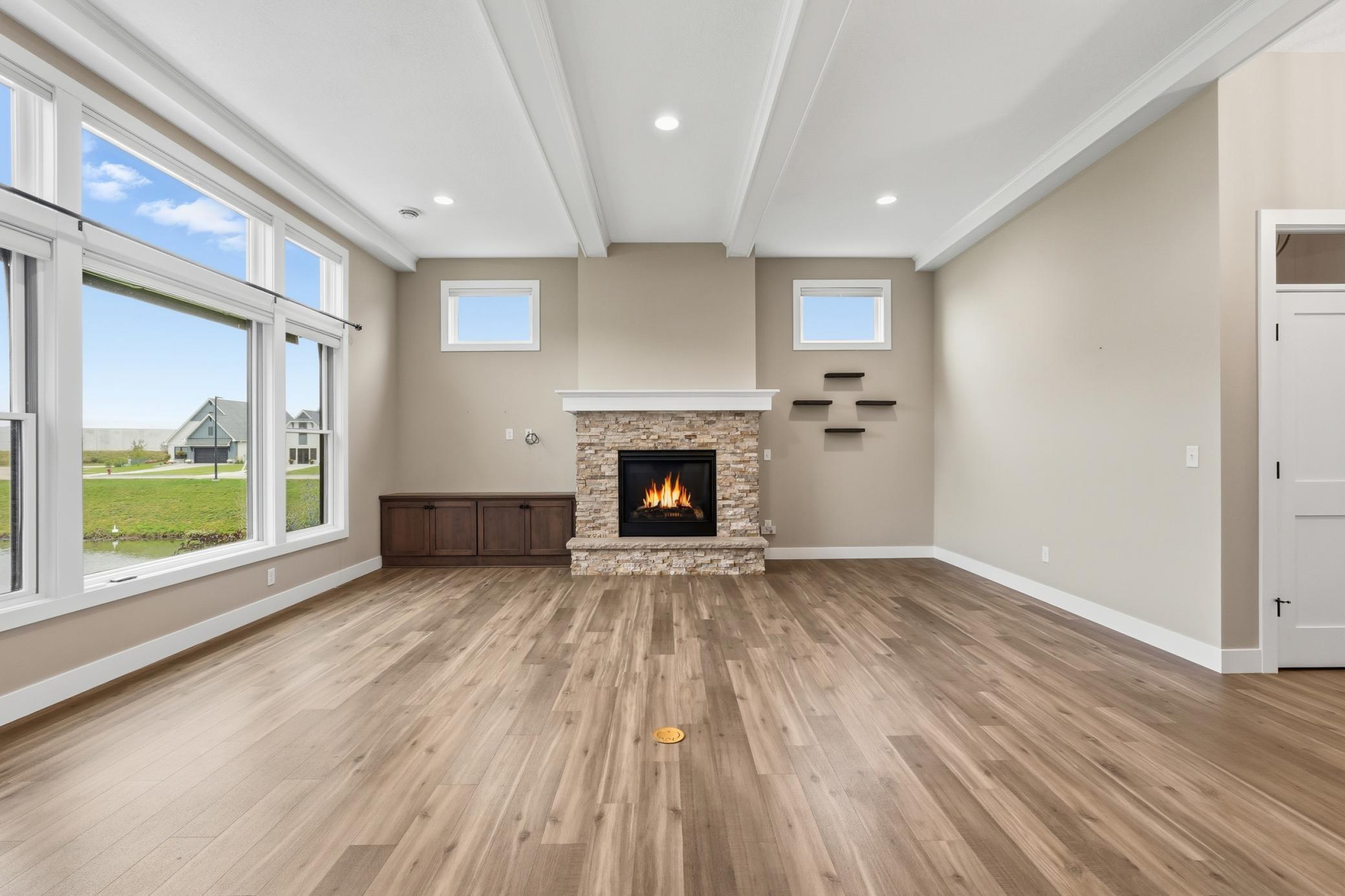 2310 Simply Living Lane