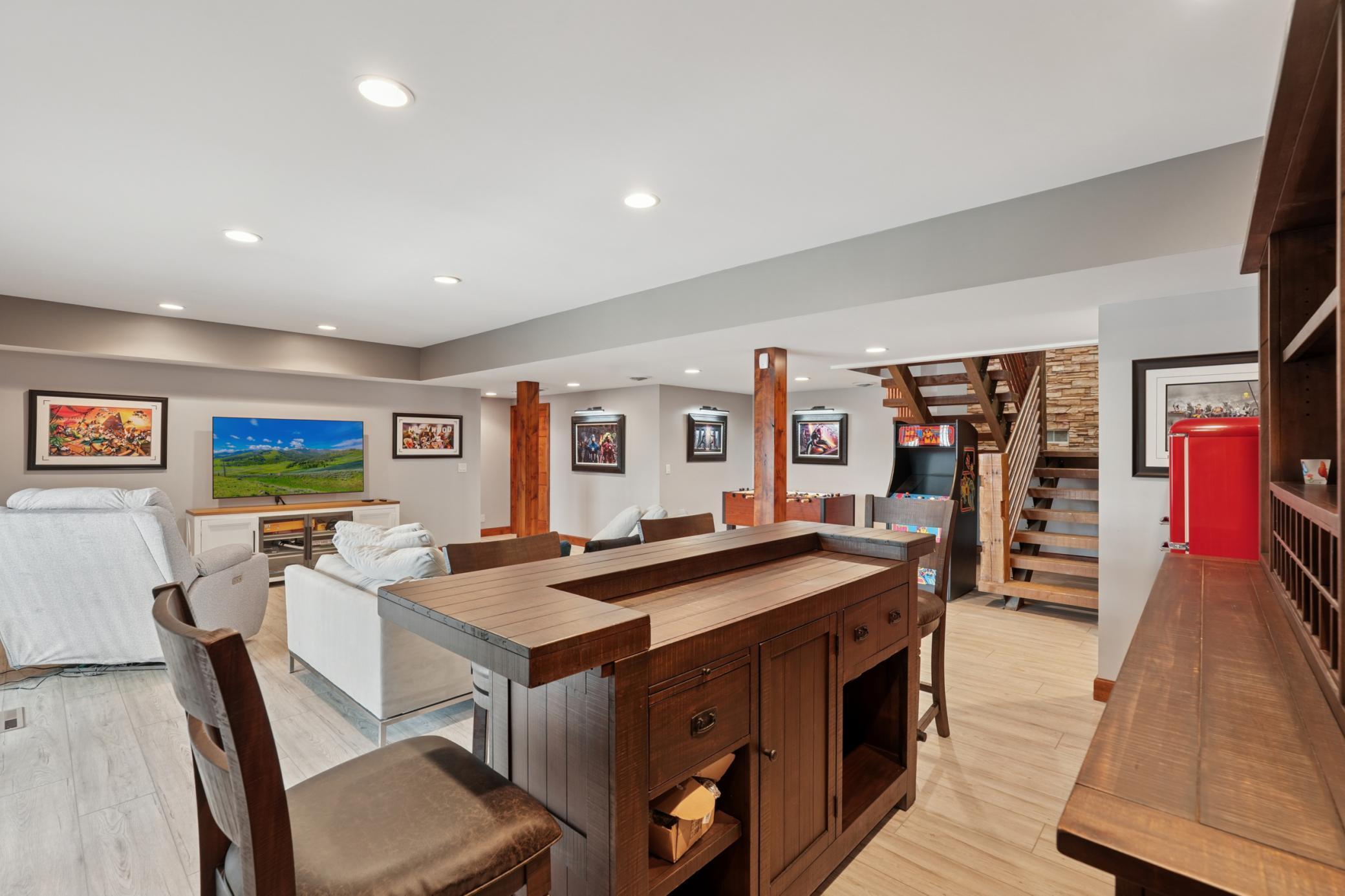 227 Rivercrest Drive