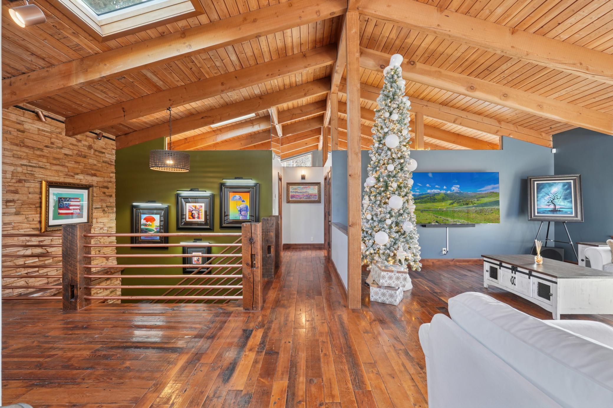 227 Rivercrest Drive