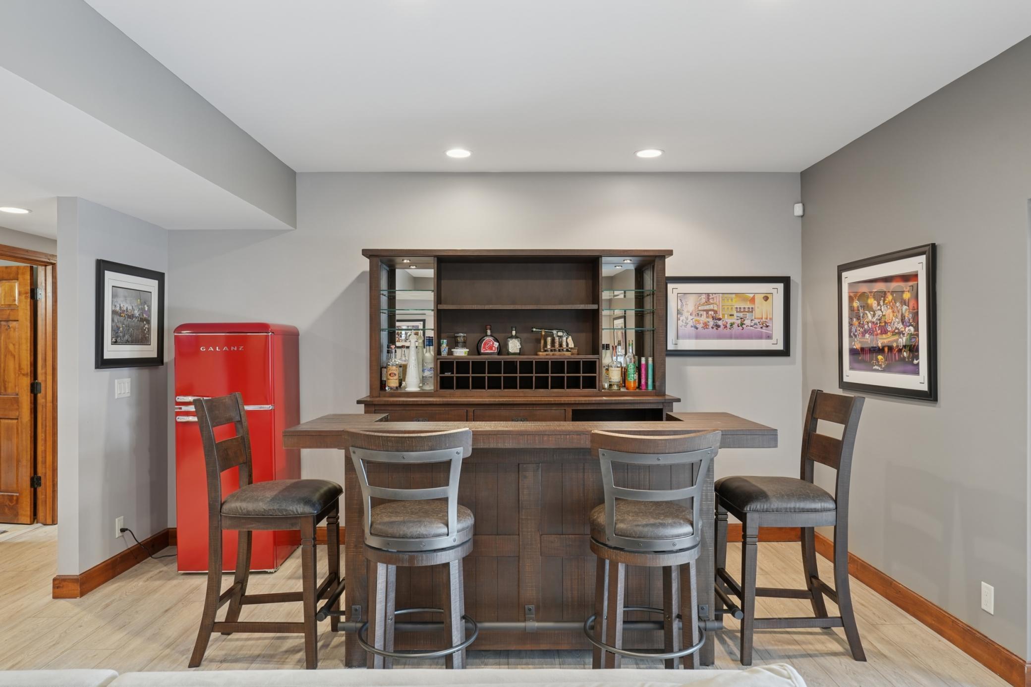 227 Rivercrest Drive