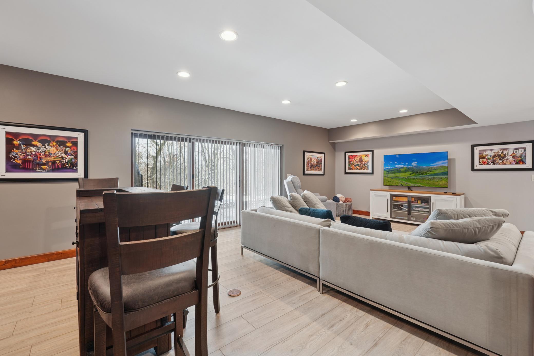 227 Rivercrest Drive