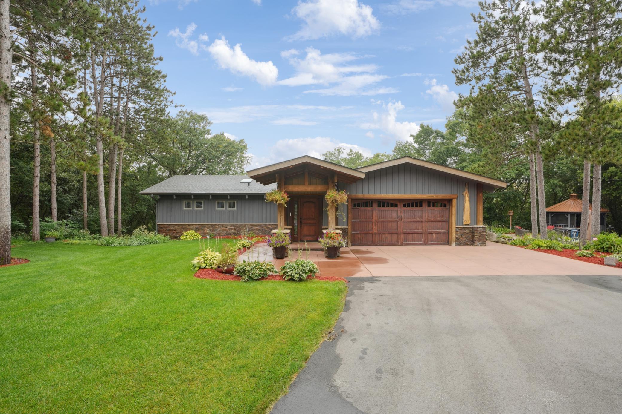 227 Rivercrest Drive