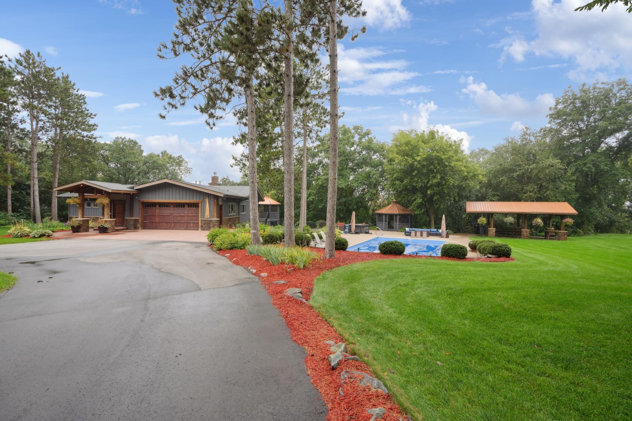 227 Rivercrest Drive