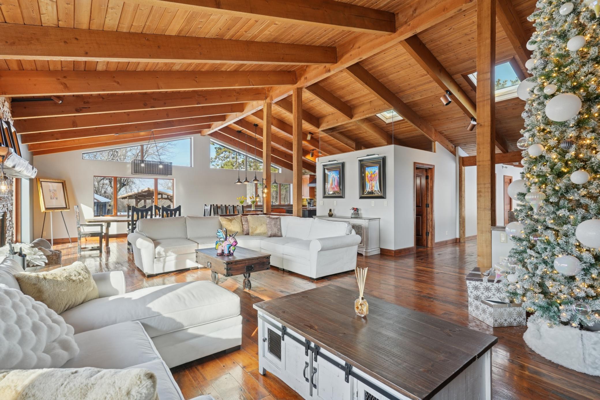 227 Rivercrest Drive