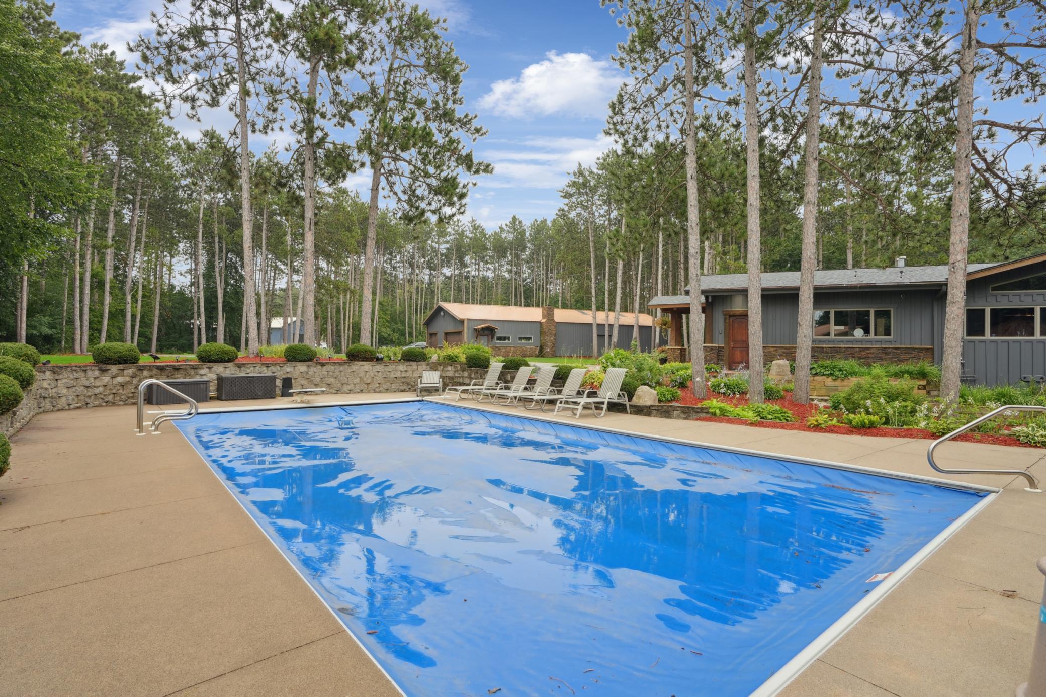 227 Rivercrest Drive