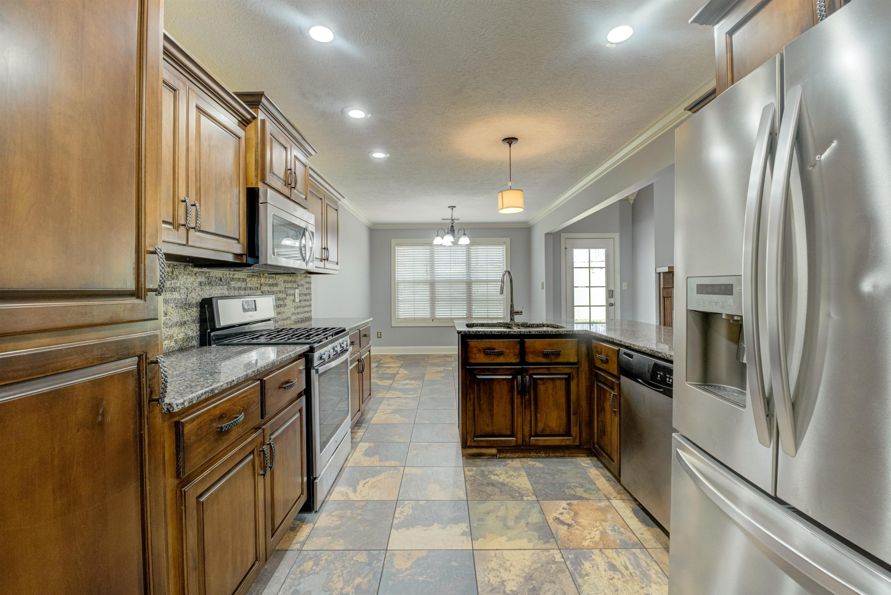 49 Woodshire Cove