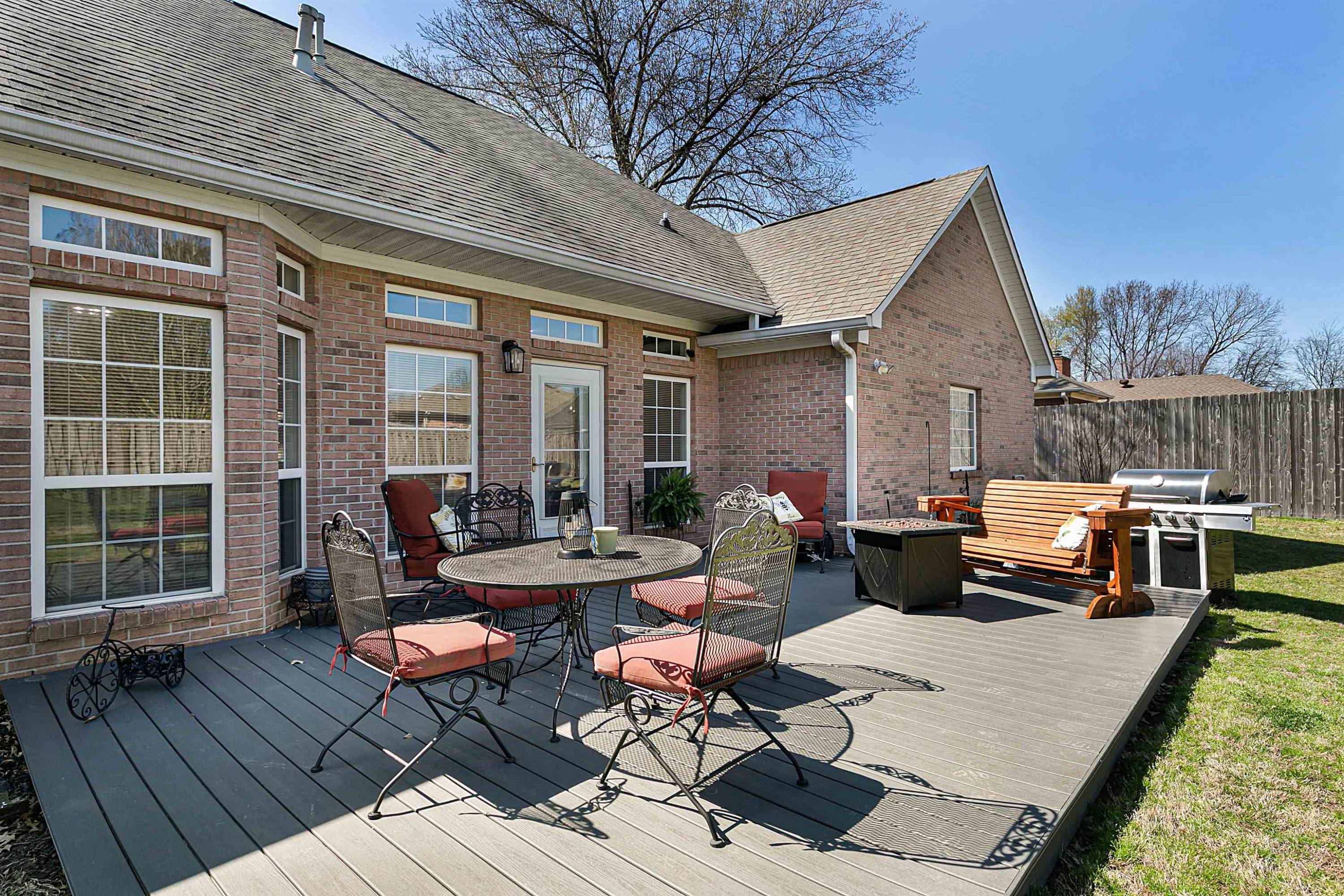 221 Chapel Creek Drive