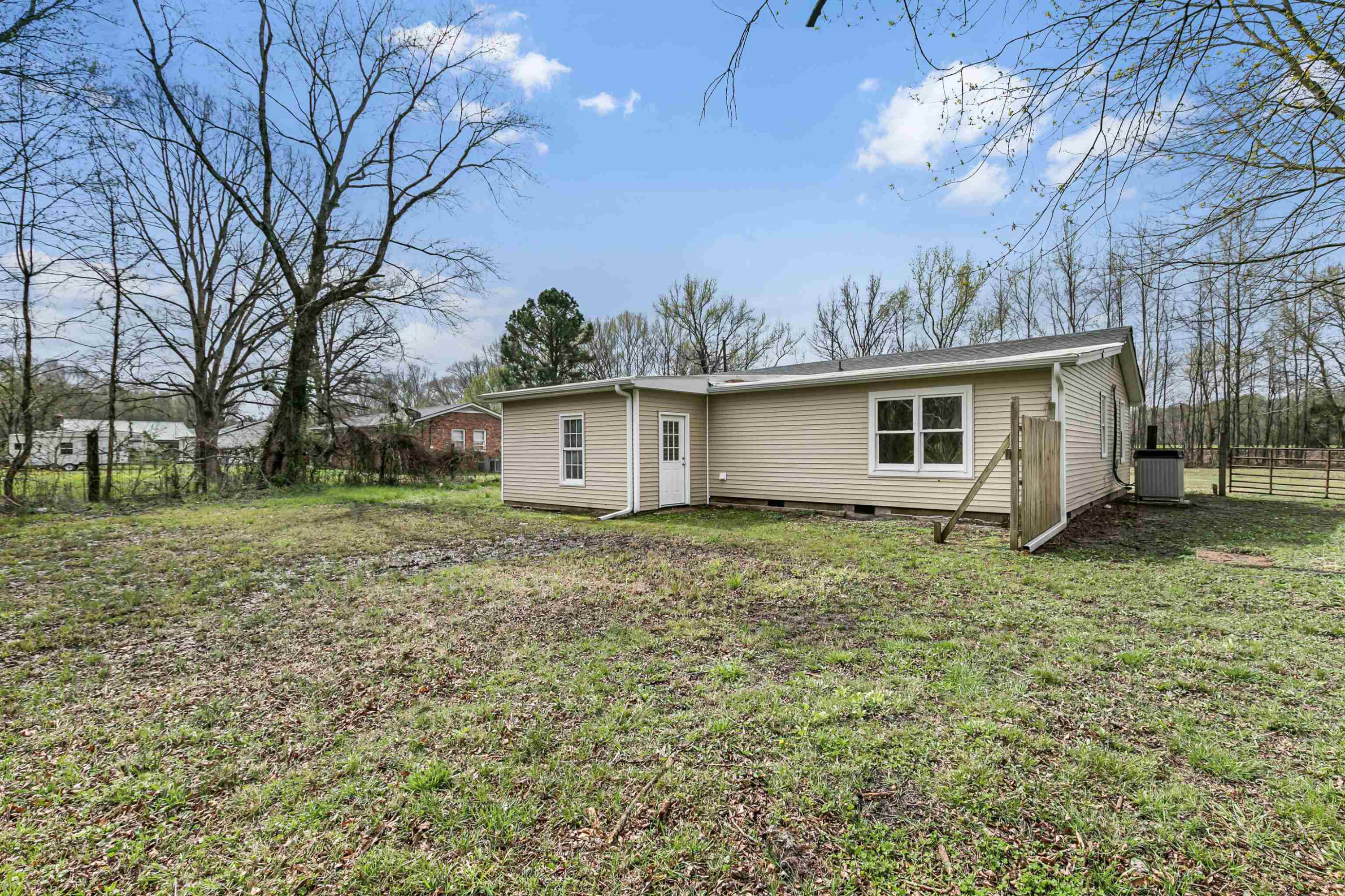 1037 Perry Switch Road