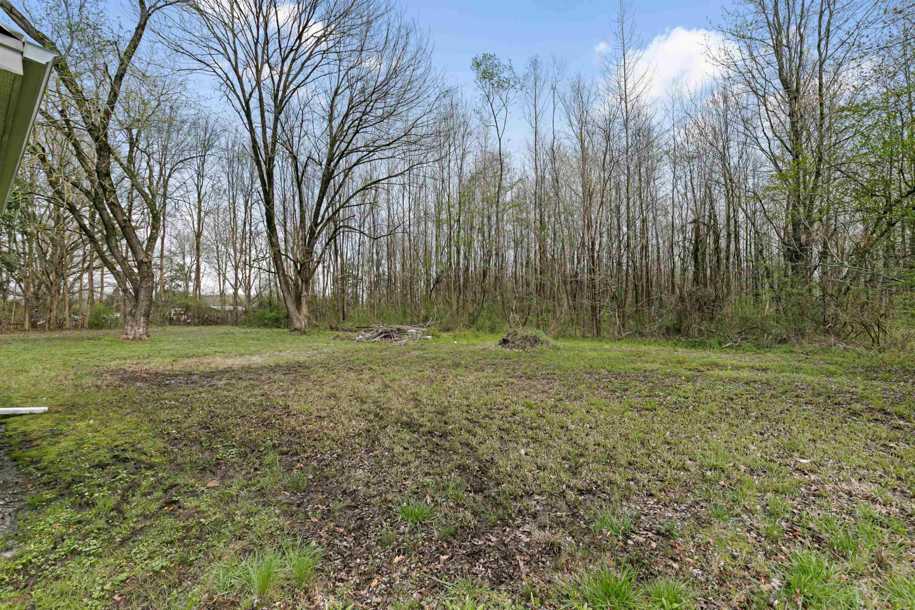 1037 Perry Switch Road