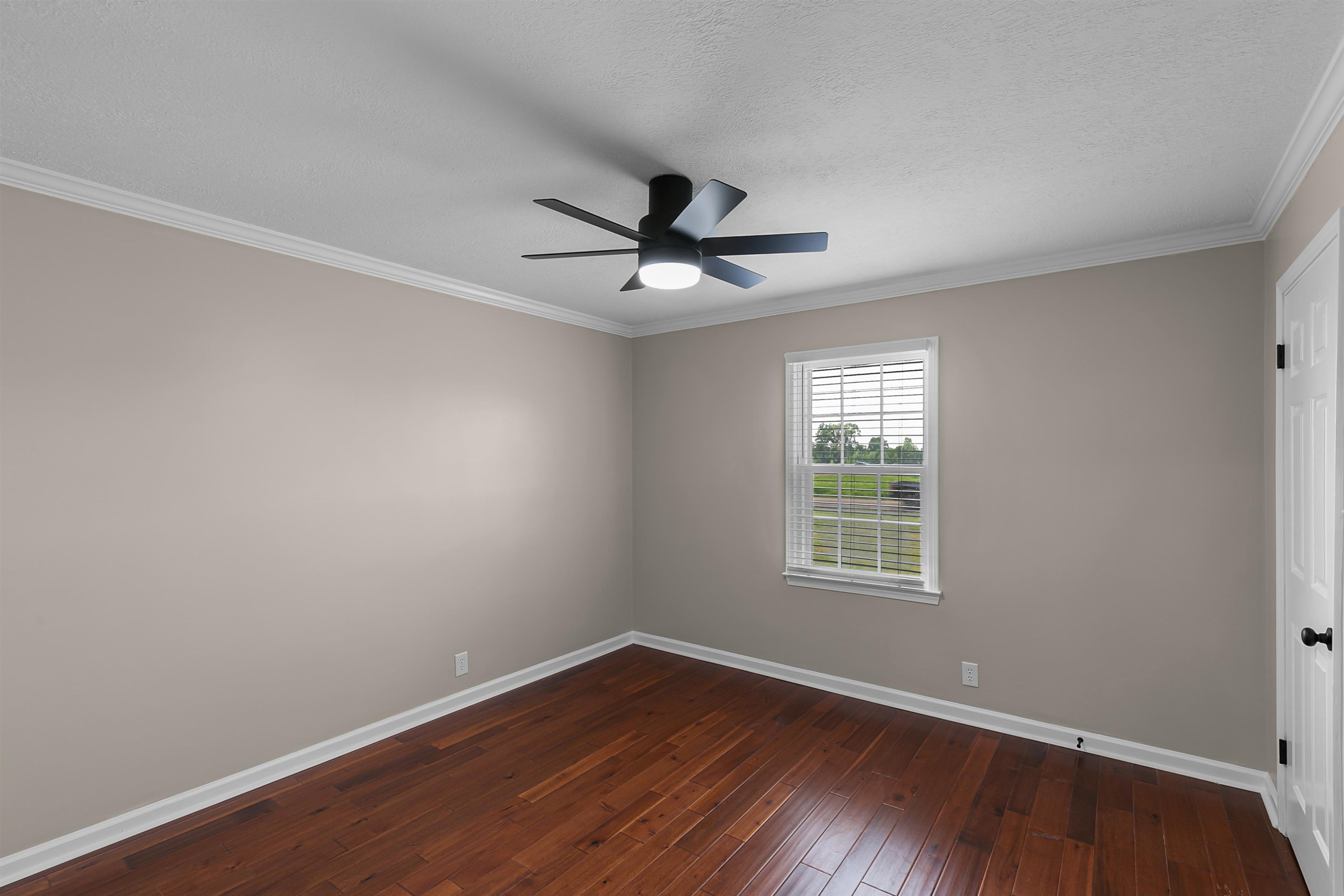 11 Dreamland Place