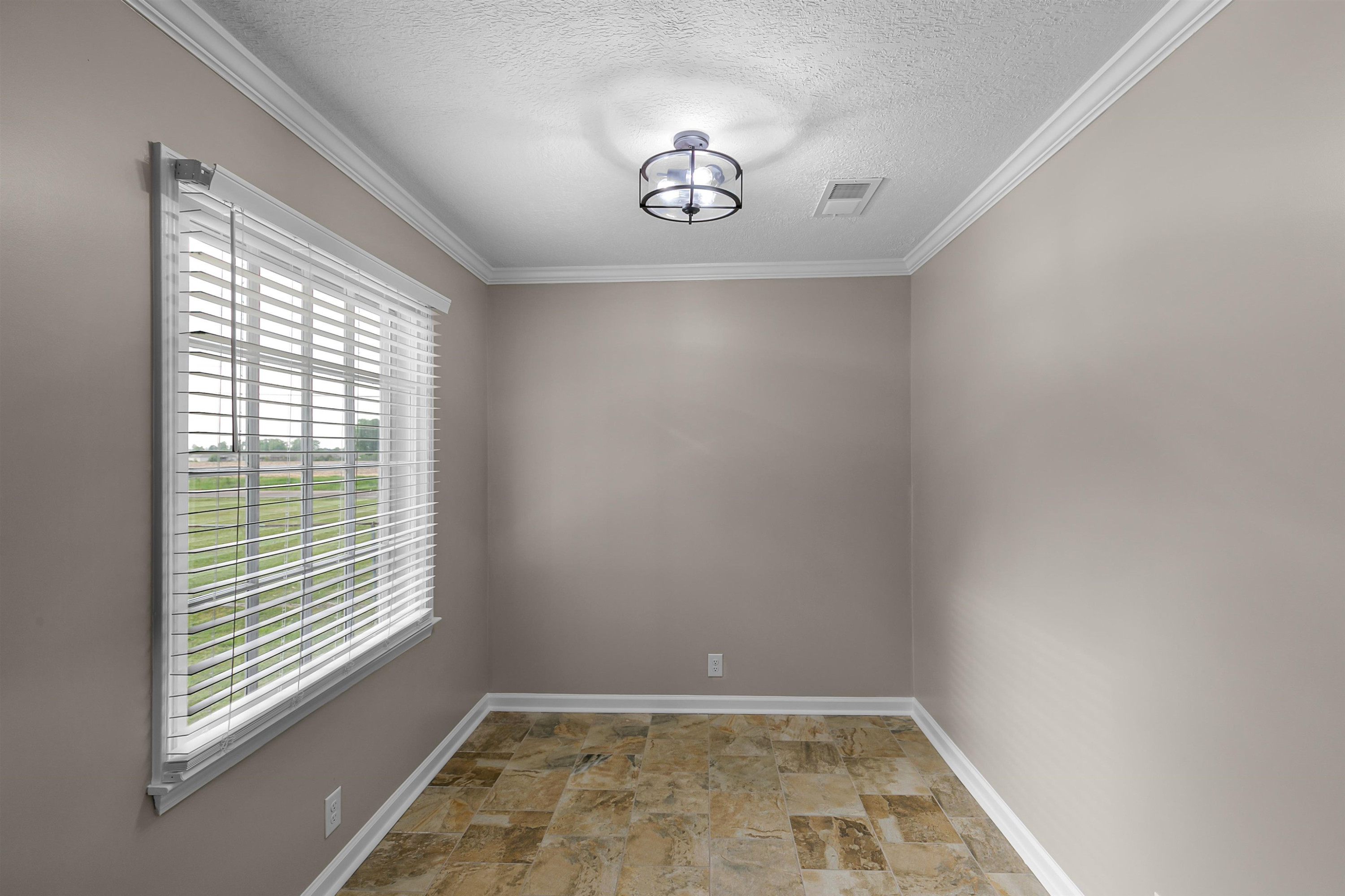 11 Dreamland Place