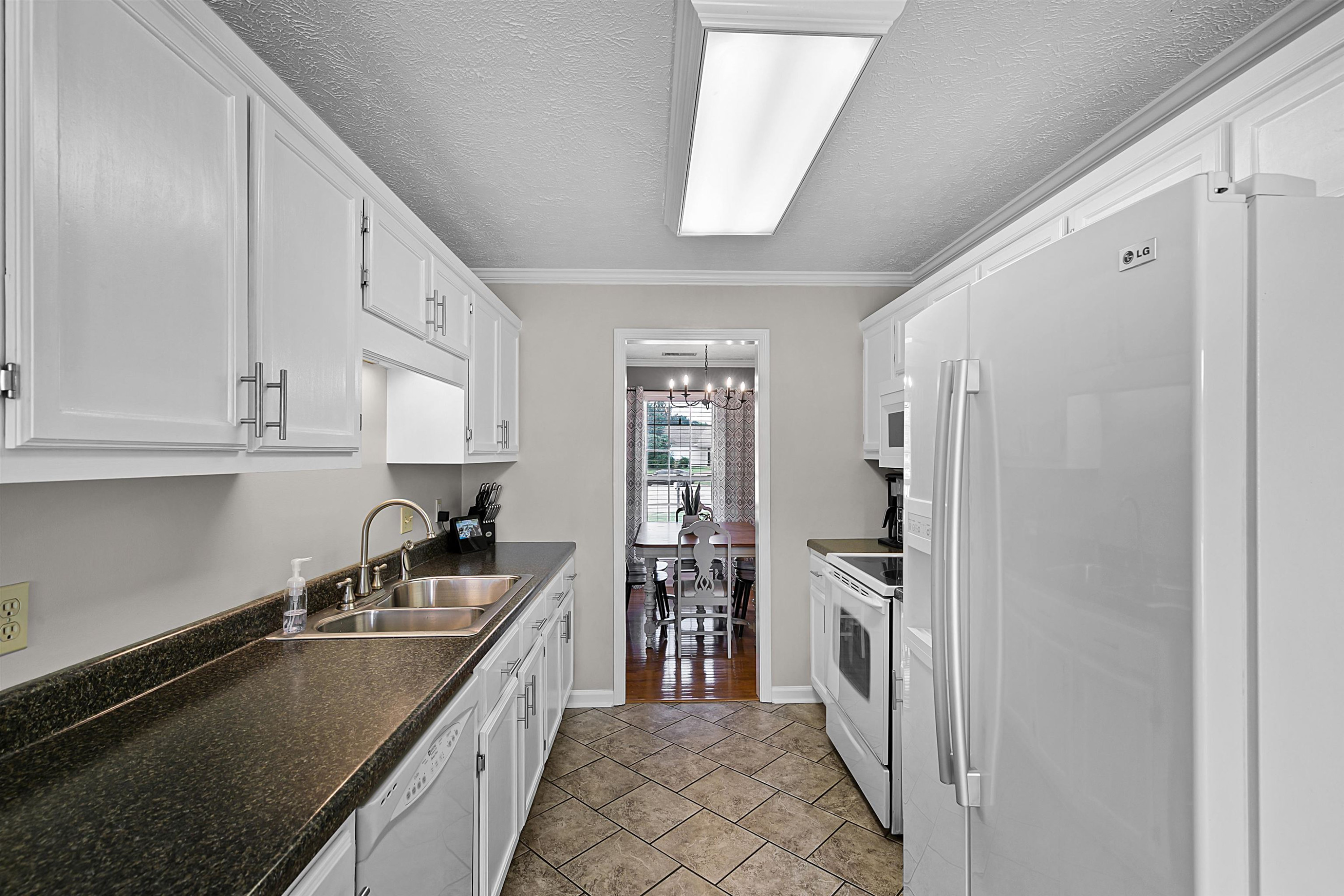 46 Sedgwick Cove