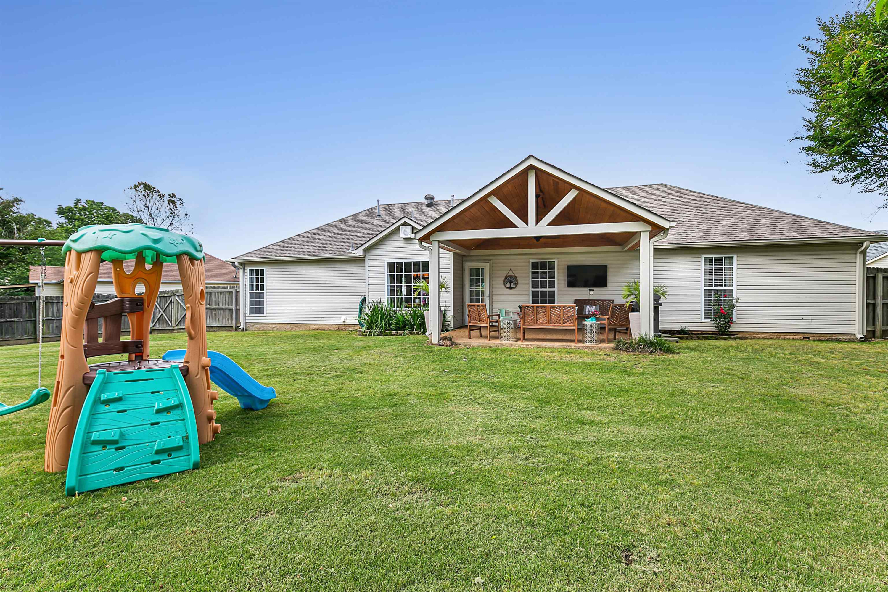 46 Sedgwick Cove