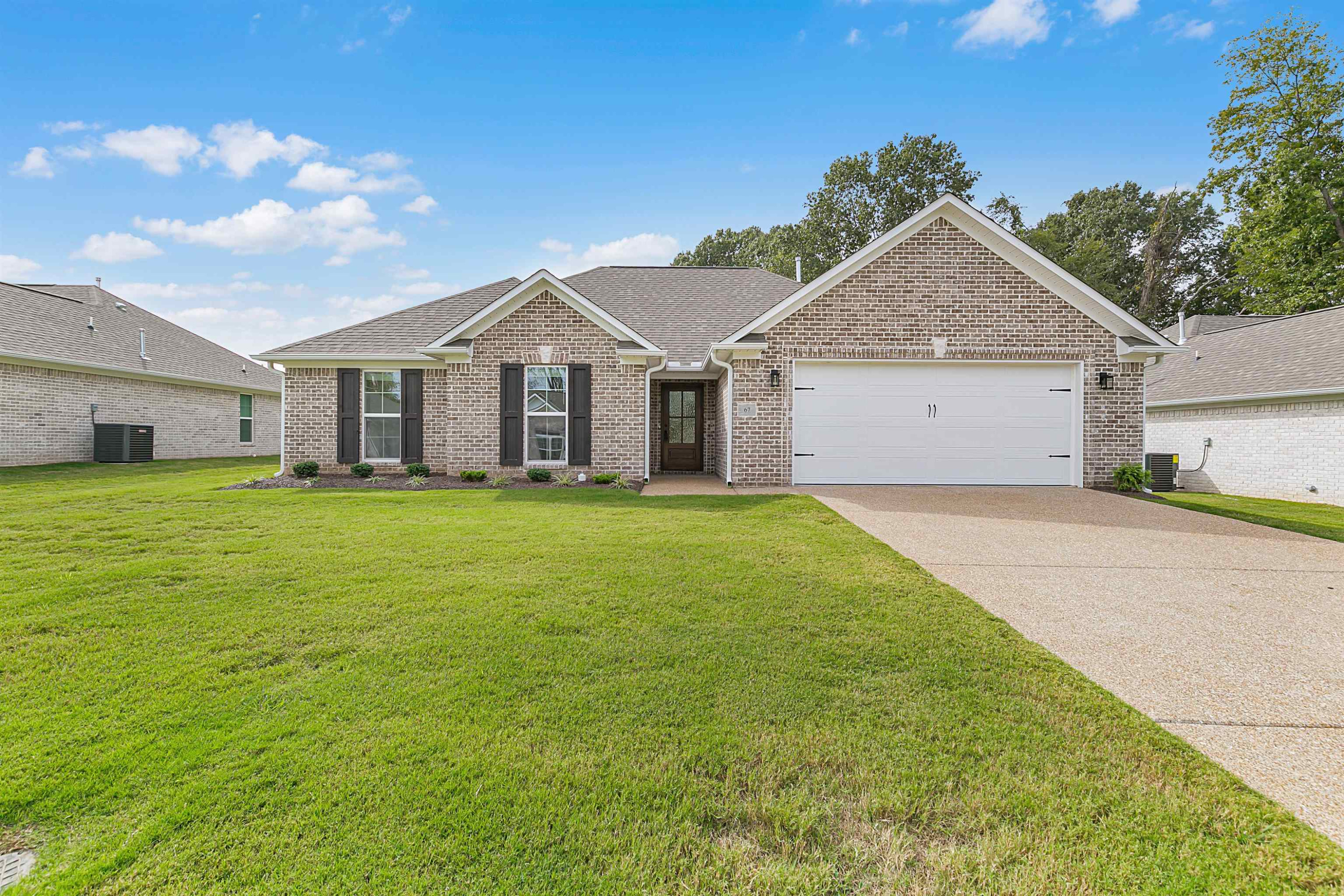 67 Golden Brooke Drive