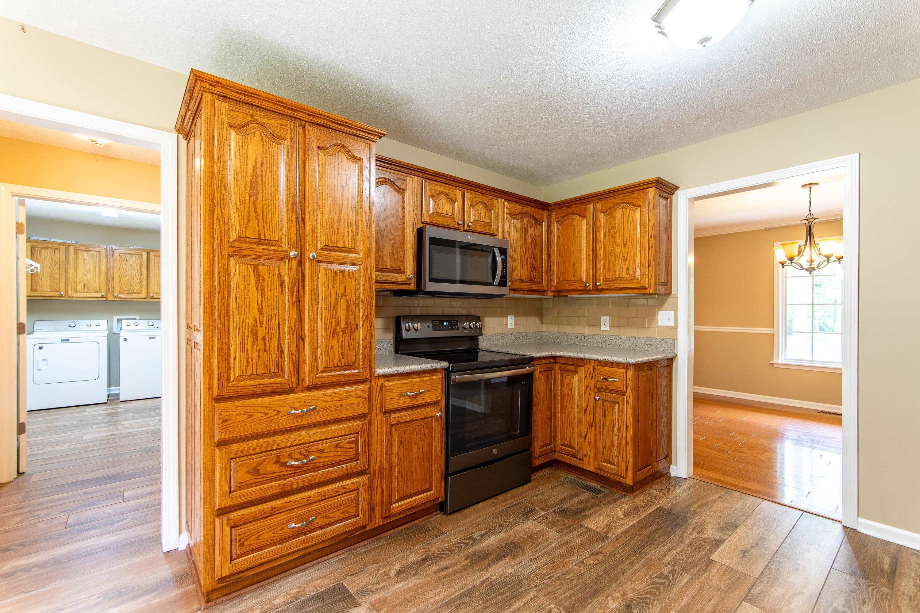 80 Cagle Circle
