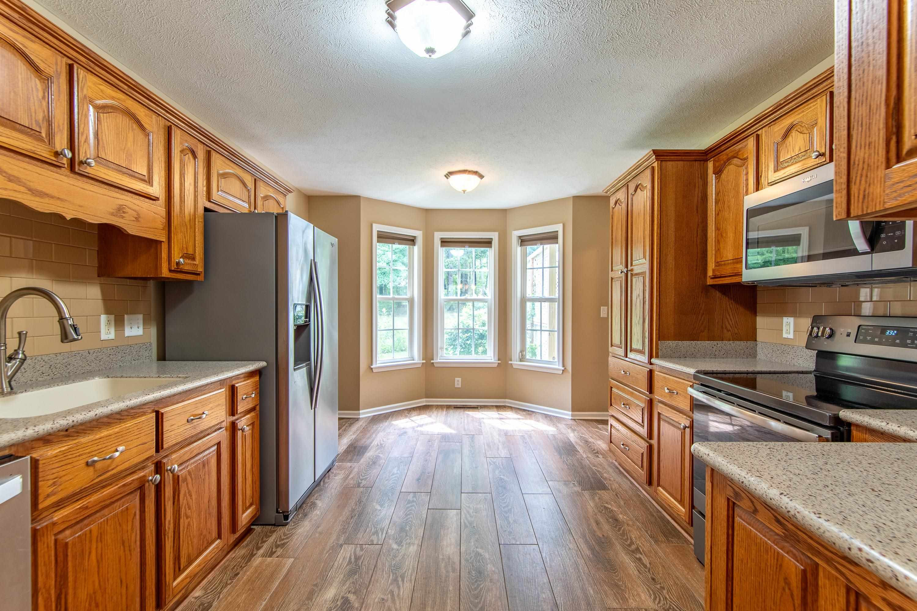 80 Cagle Circle