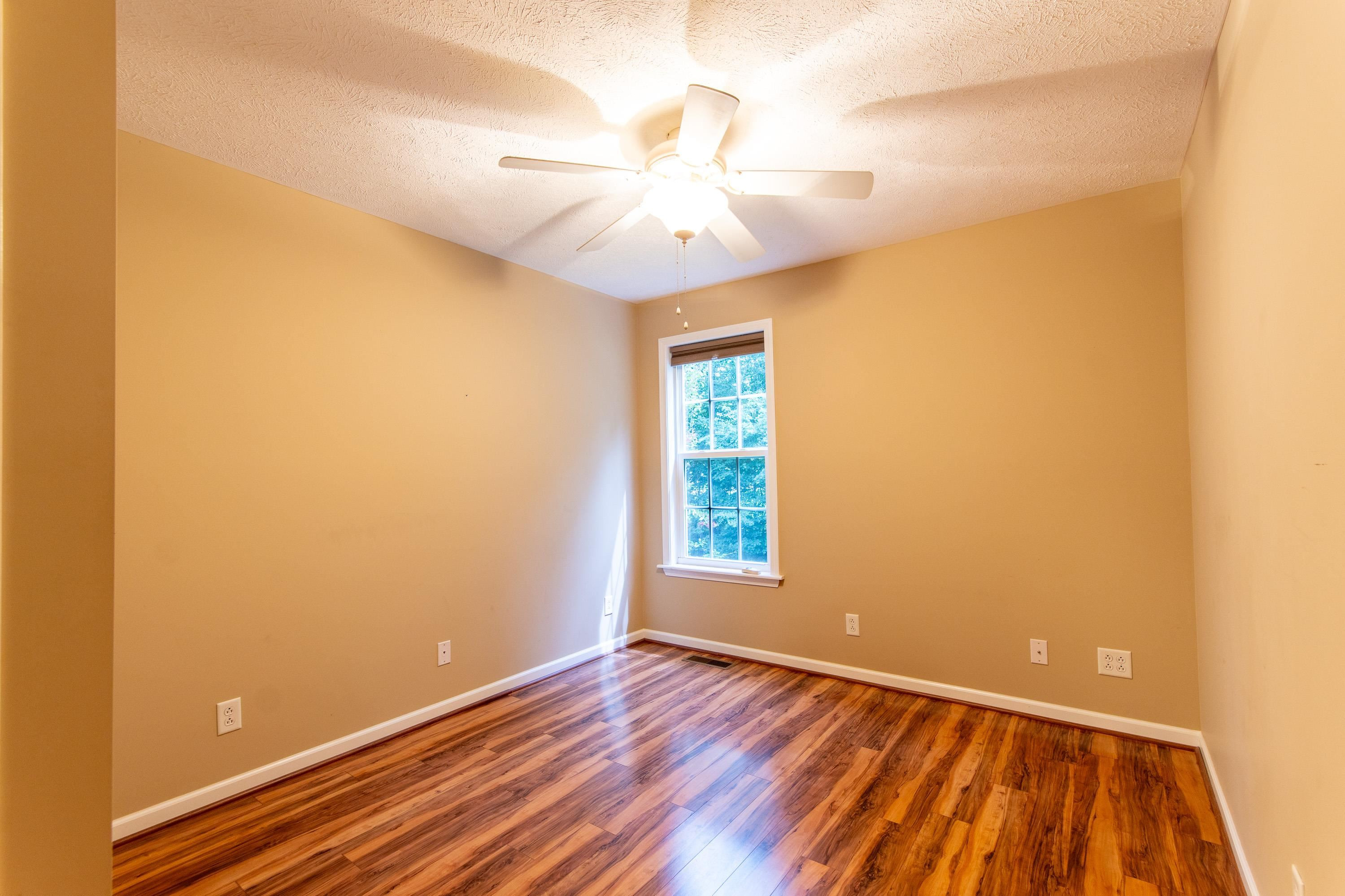 80 Cagle Circle