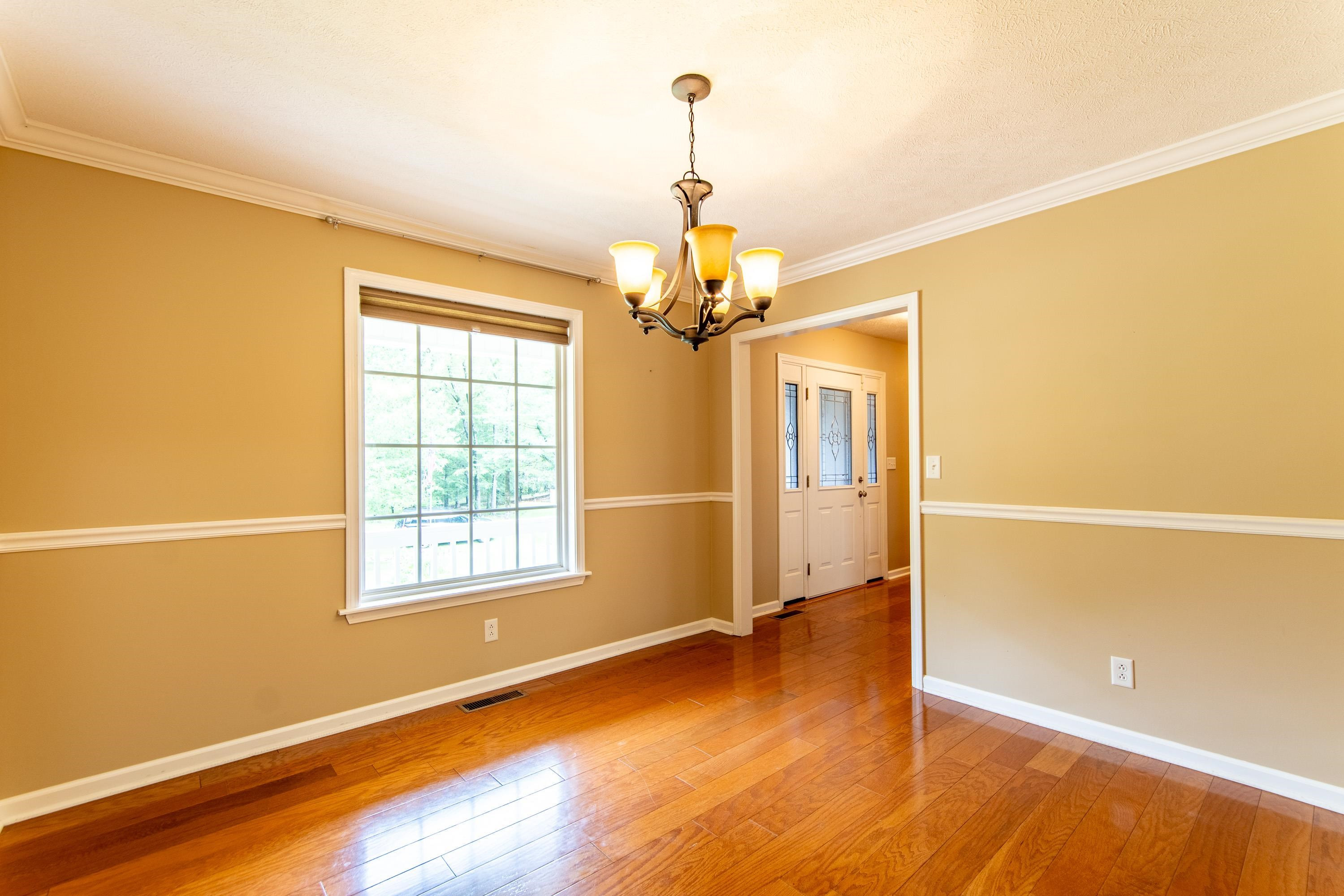 80 Cagle Circle