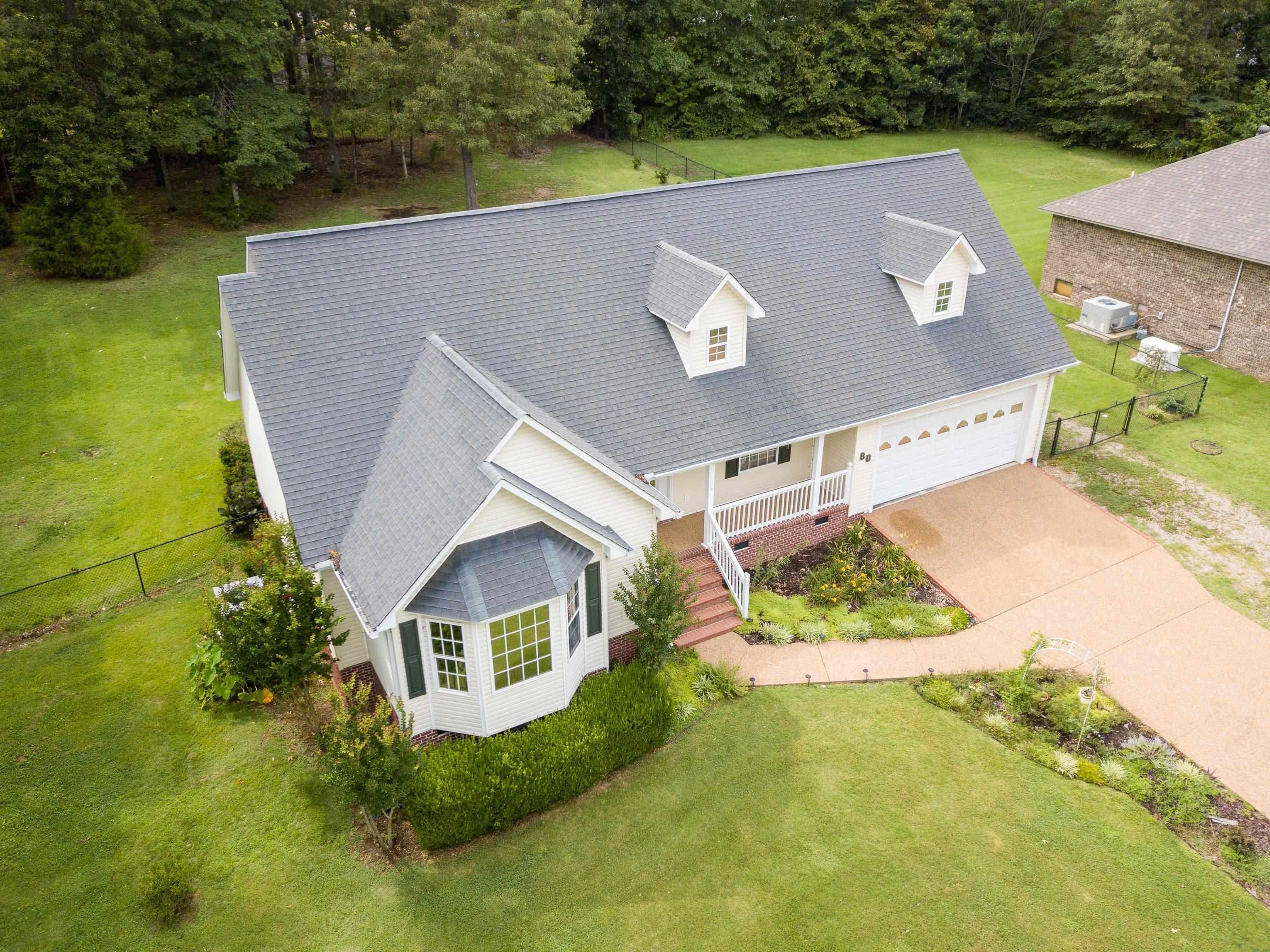 80 Cagle Circle
