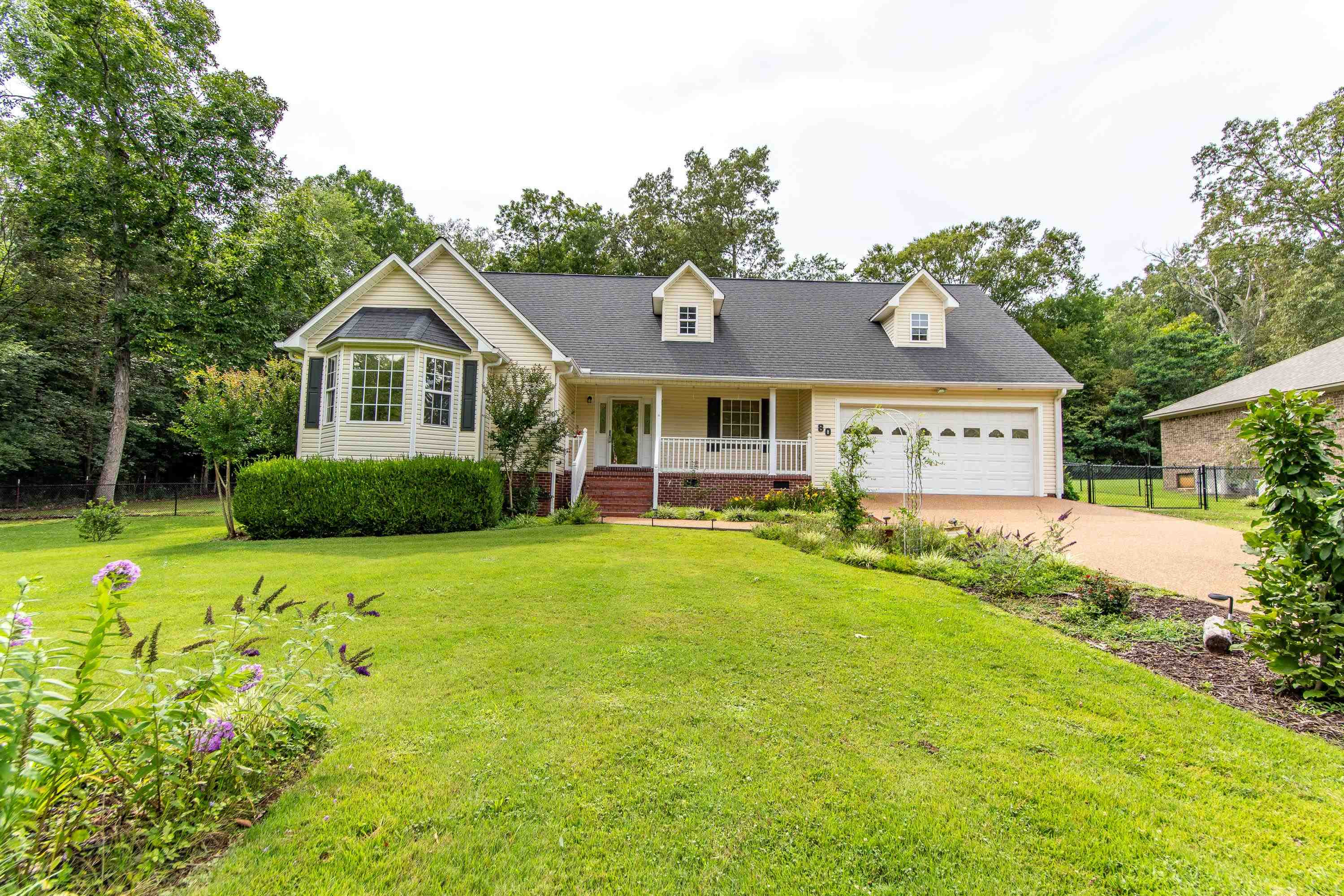 80 Cagle Circle