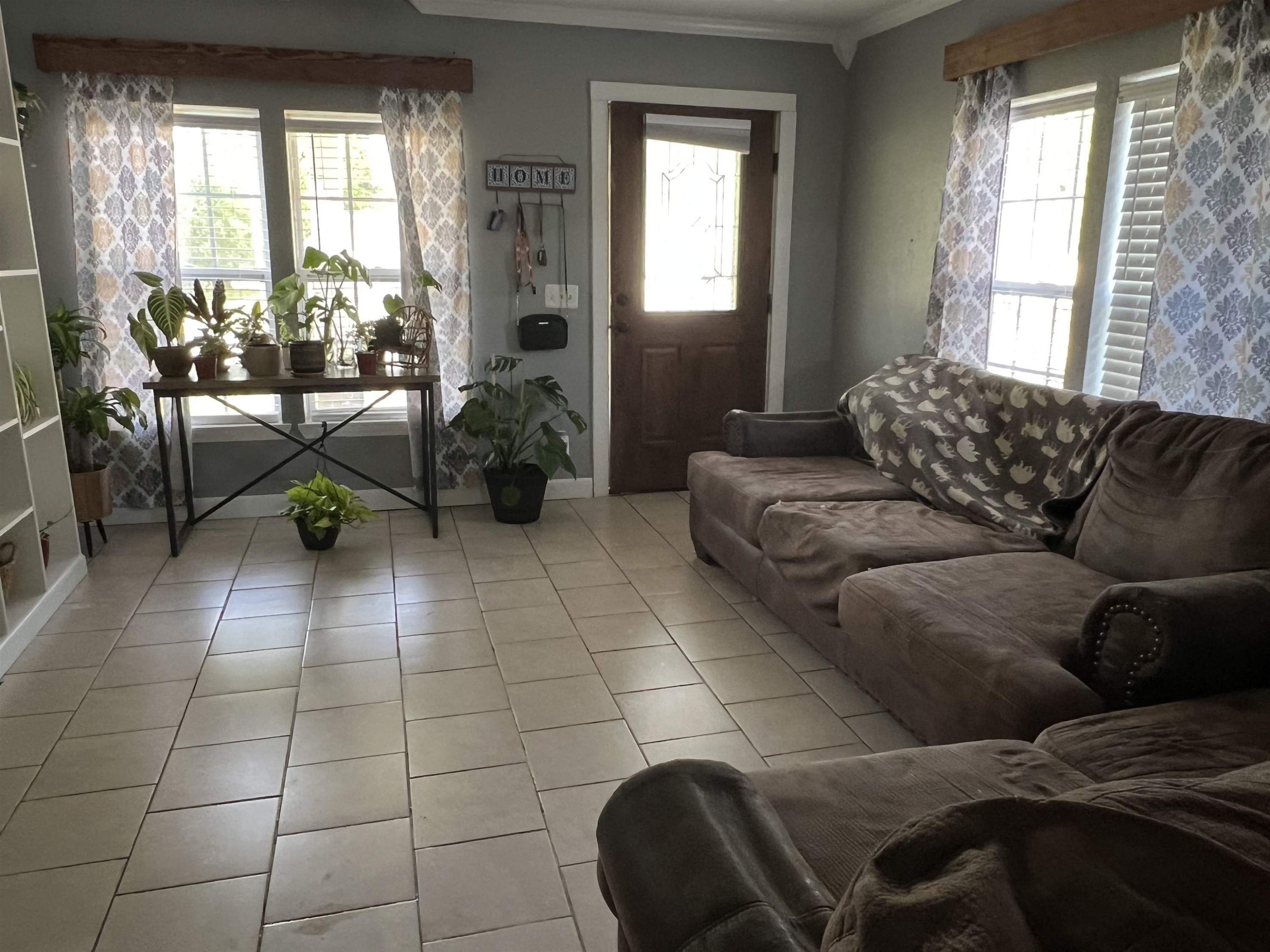 237 W Main Street