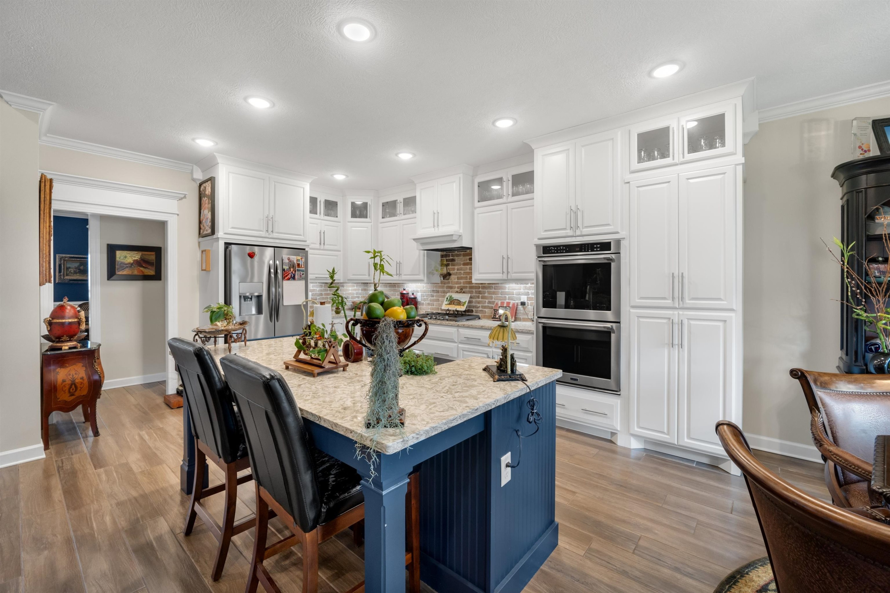 29 Scenic Lake Cove