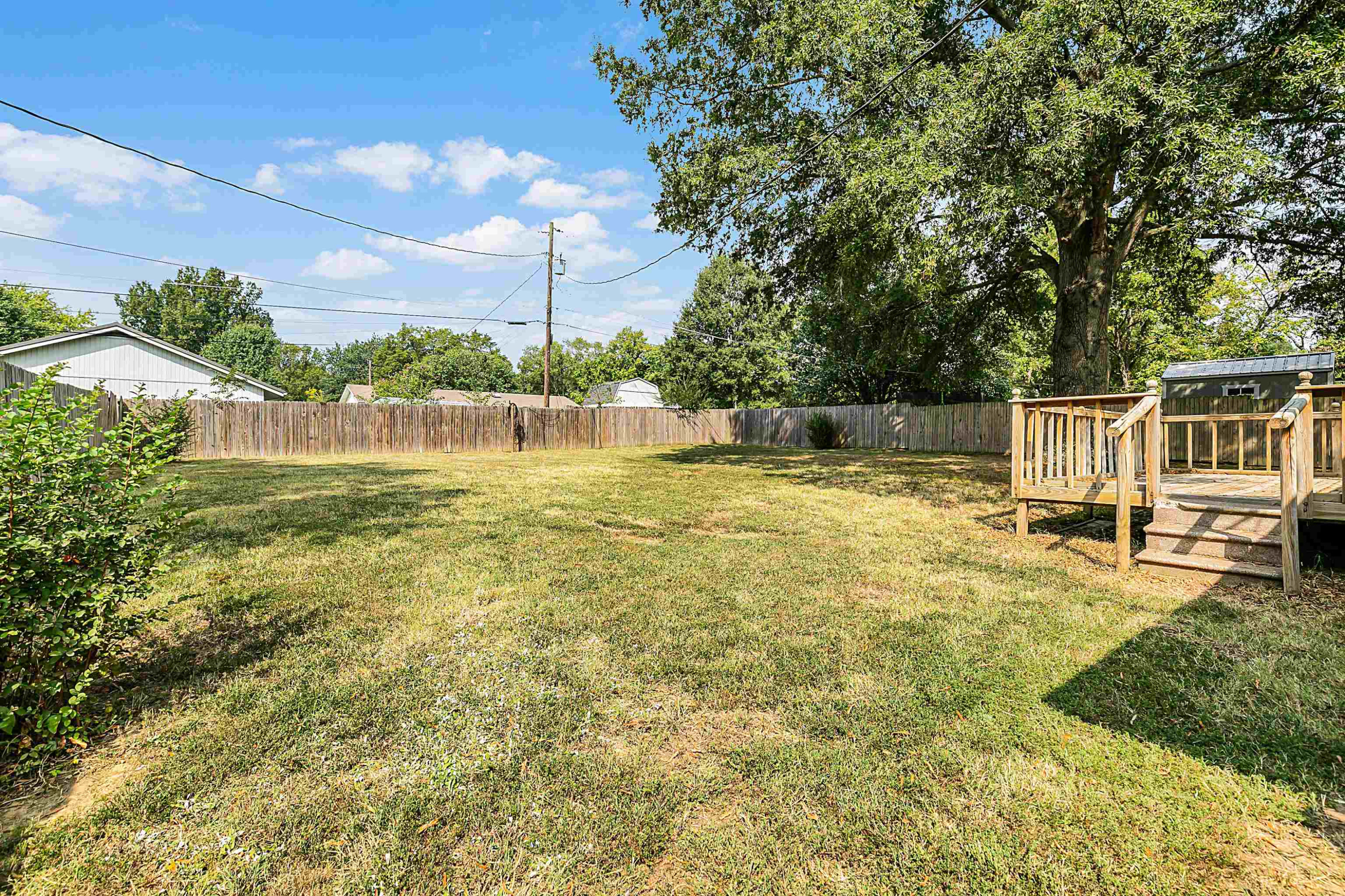 2112 Hwy 45 Bypass