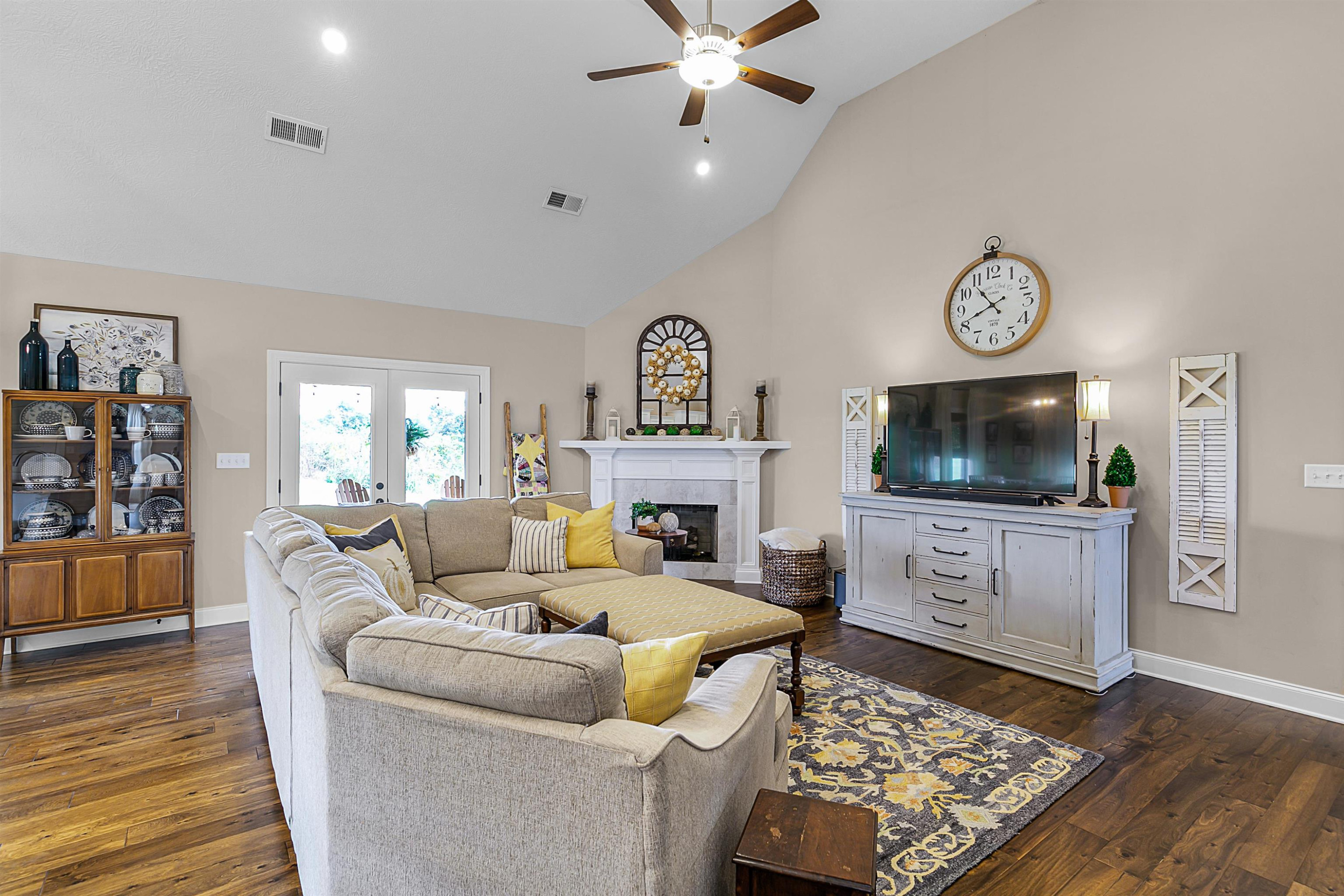 70 Hemingway Cove