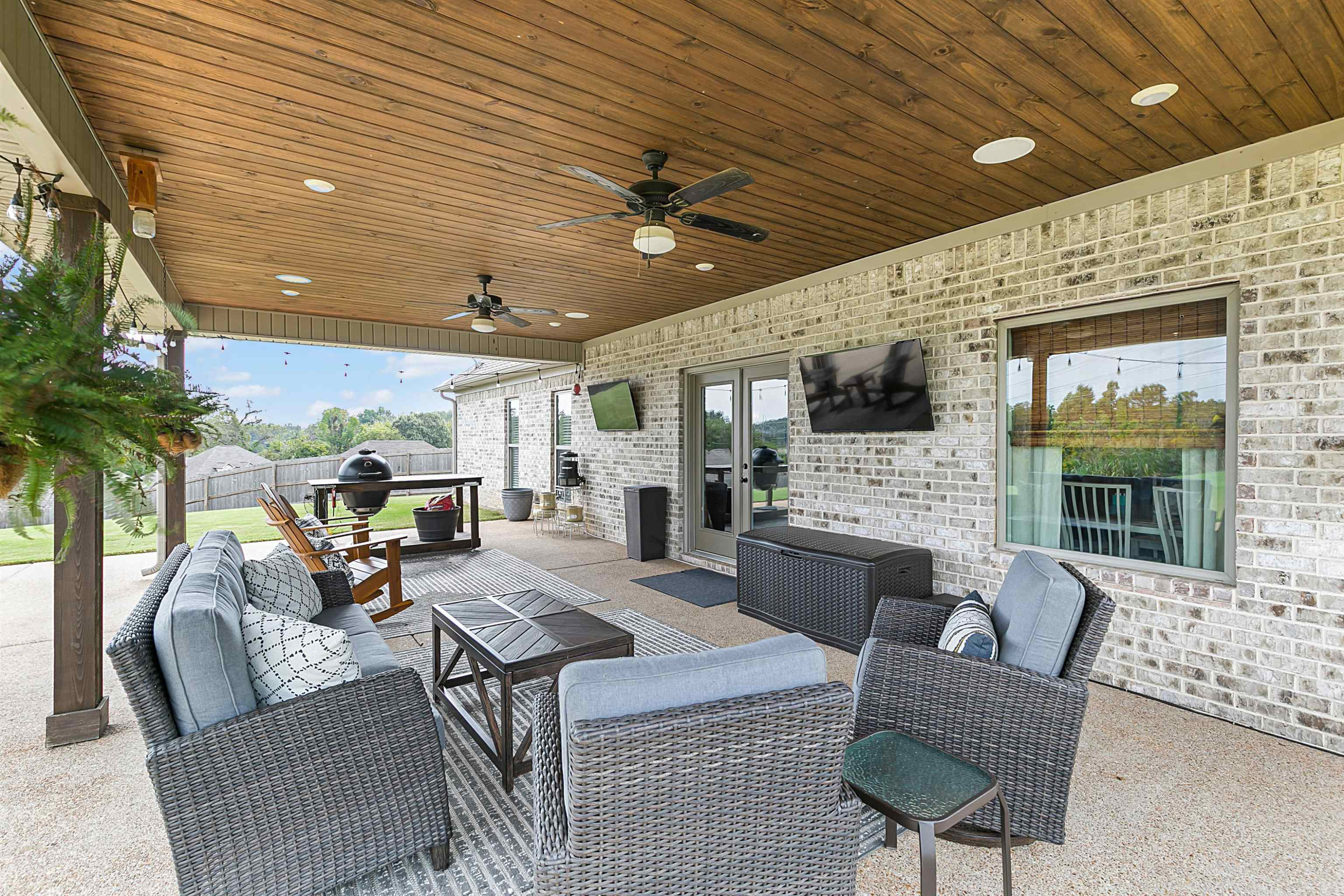 70 Hemingway Cove