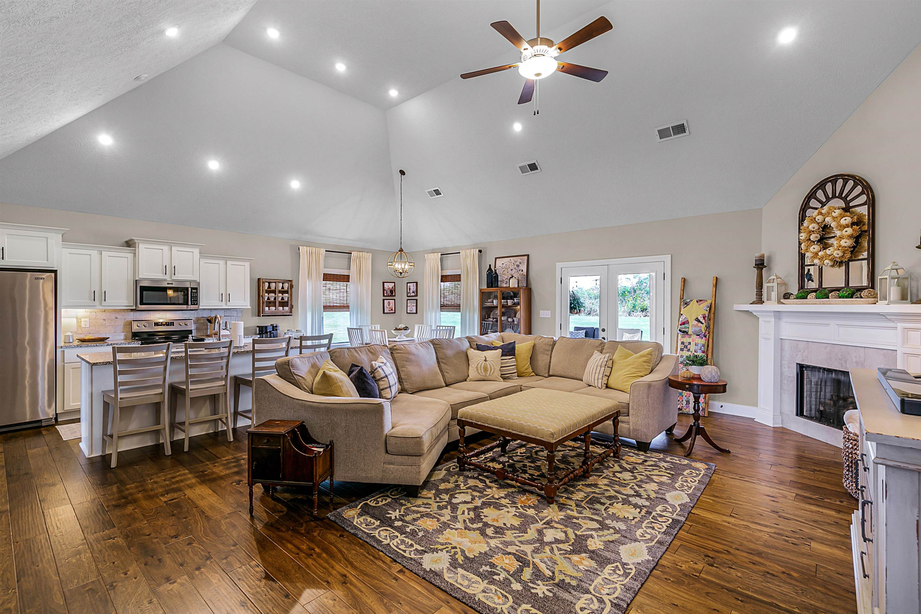 70 Hemingway Cove