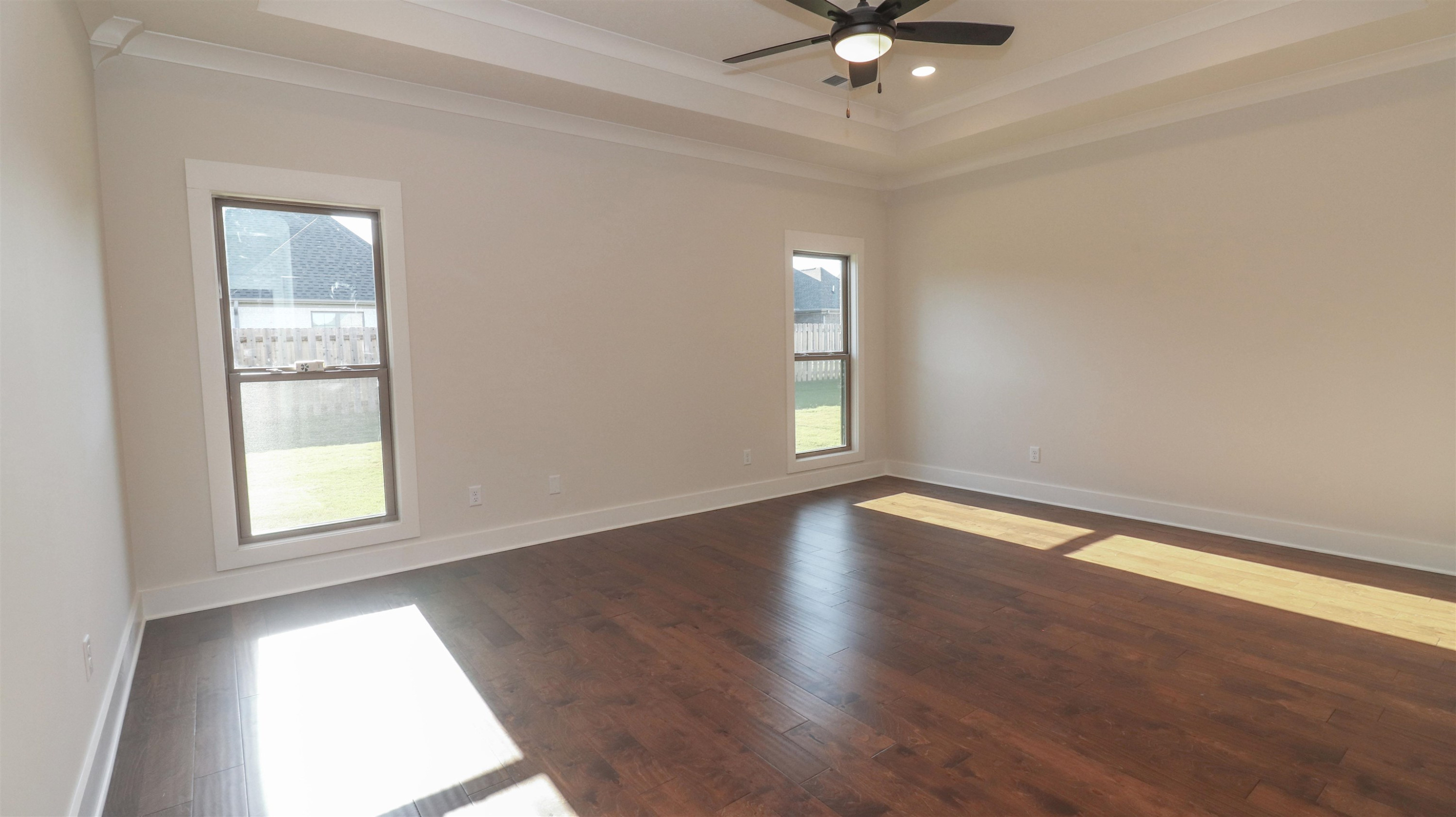 33 Noah Cove