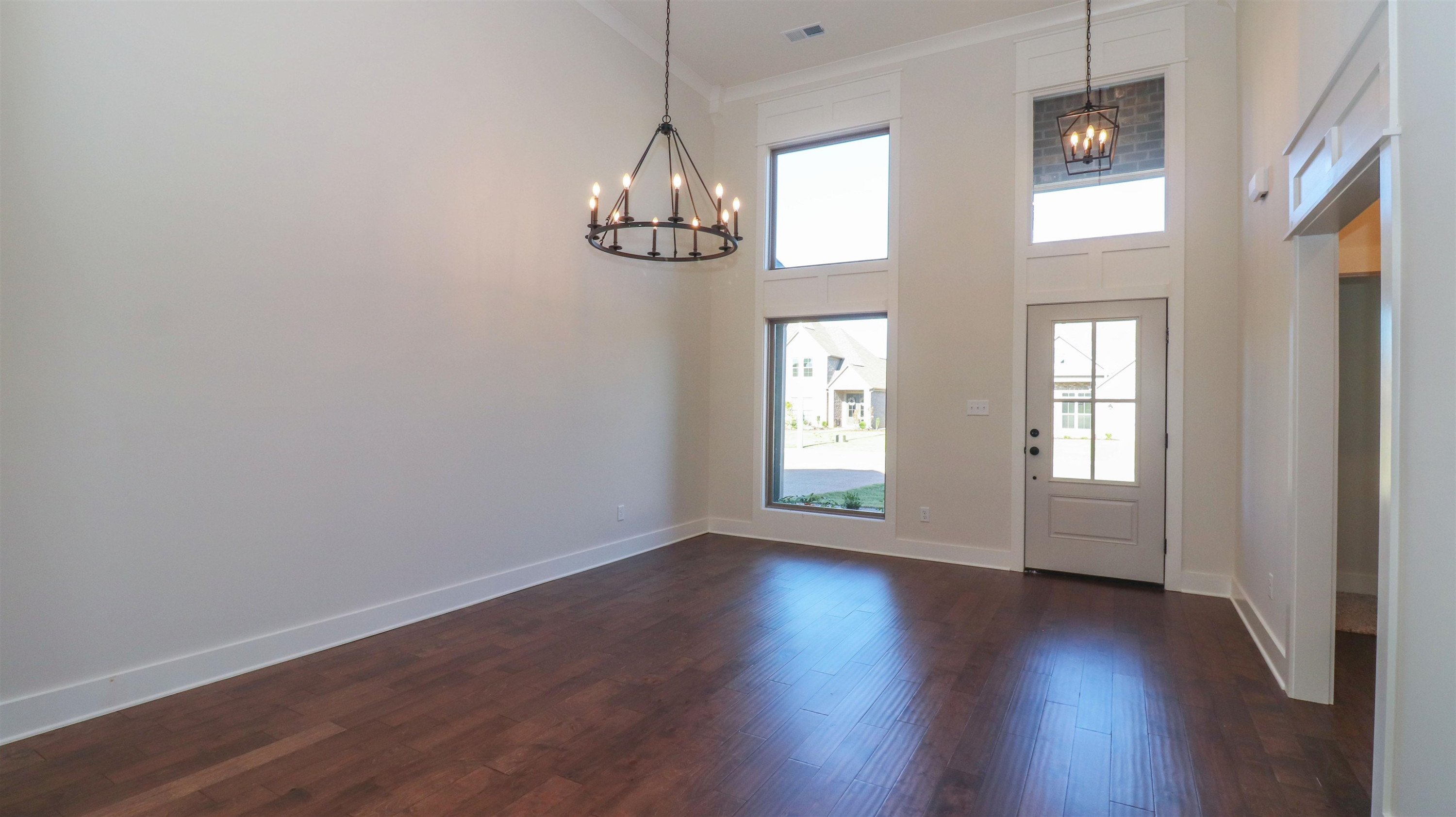 33 Noah Cove