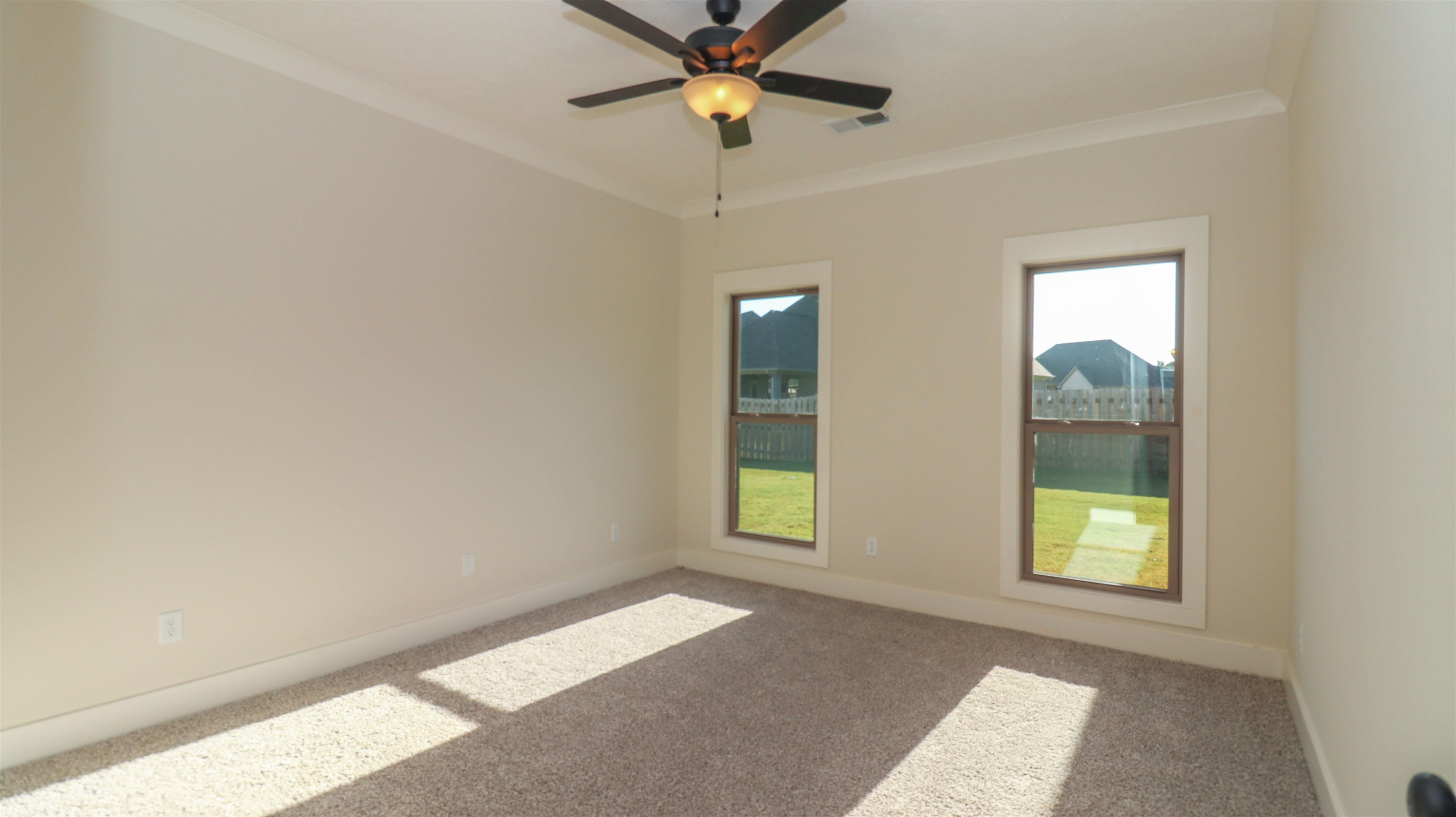 33 Noah Cove